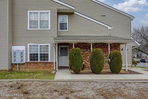 Condo For Sale - 107 Blake Court #107<br/> Old Bridge, NJ 08857