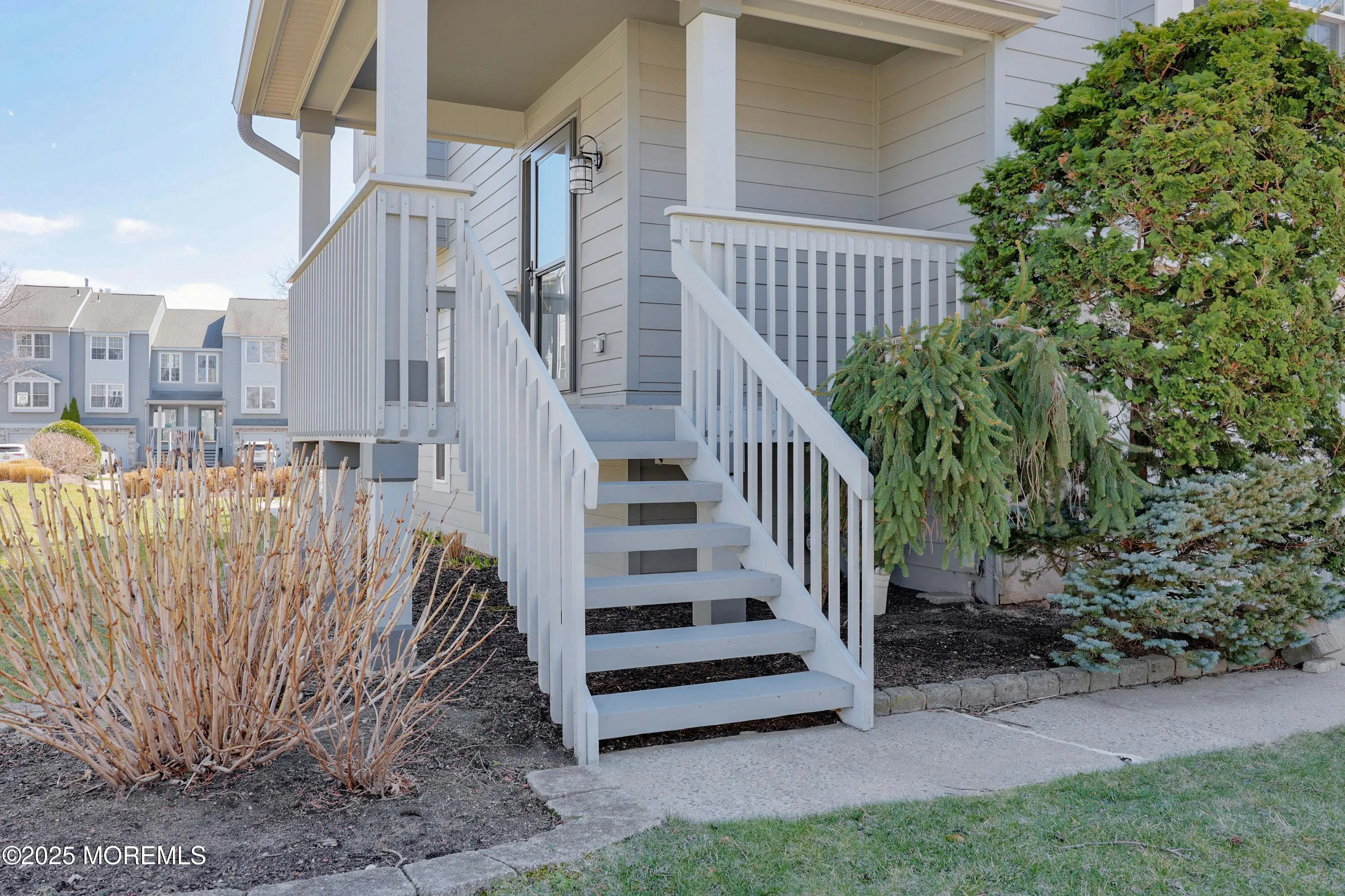 Neptune Township, New Jersey 07753, United States, 2 Bedrooms Bedrooms, ,3 BathroomsBathrooms,Residential,Active,92260