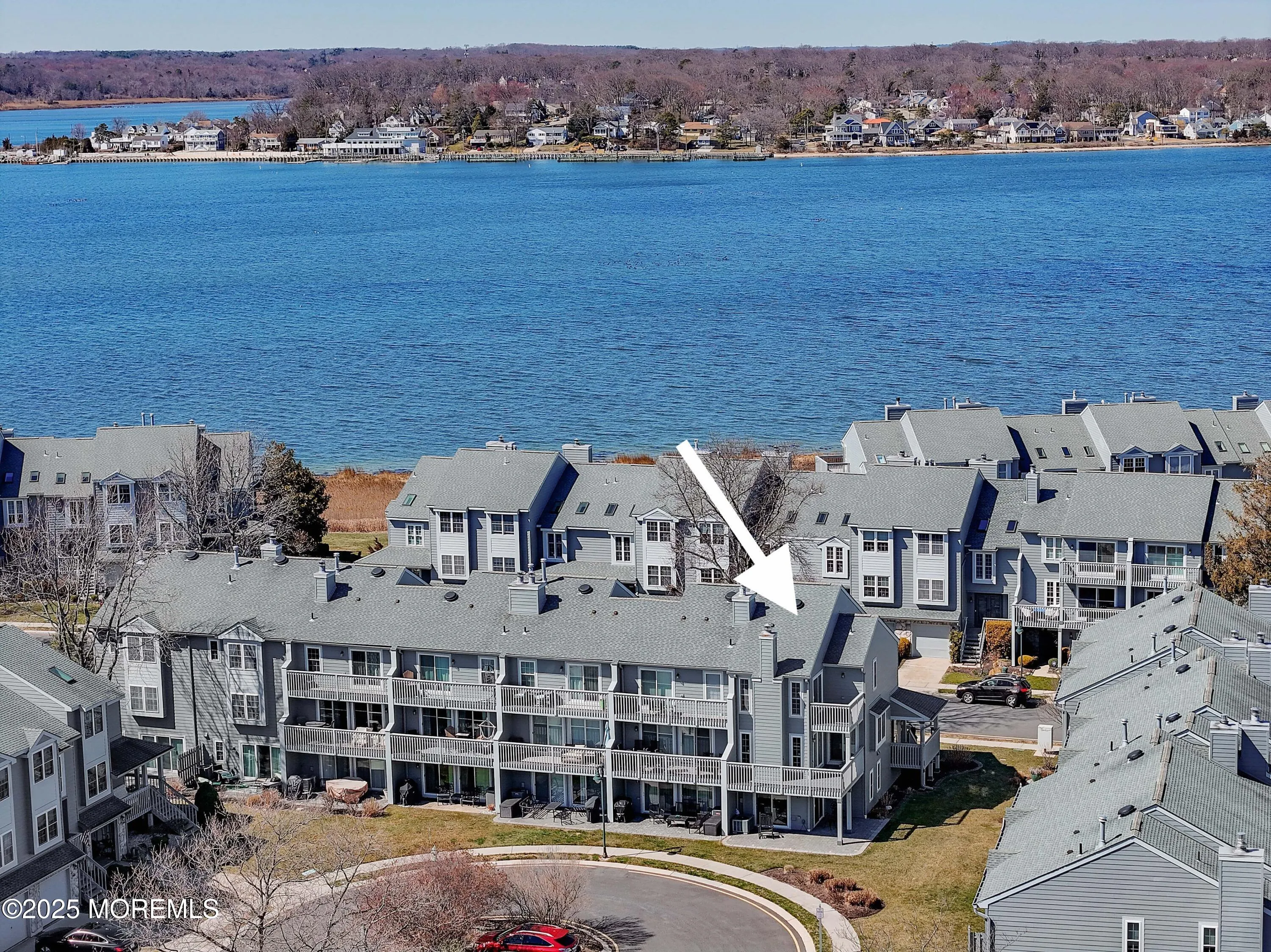 Neptune Township, New Jersey 07753, United States, 2 Bedrooms Bedrooms, ,3 BathroomsBathrooms,Residential,Active,92260