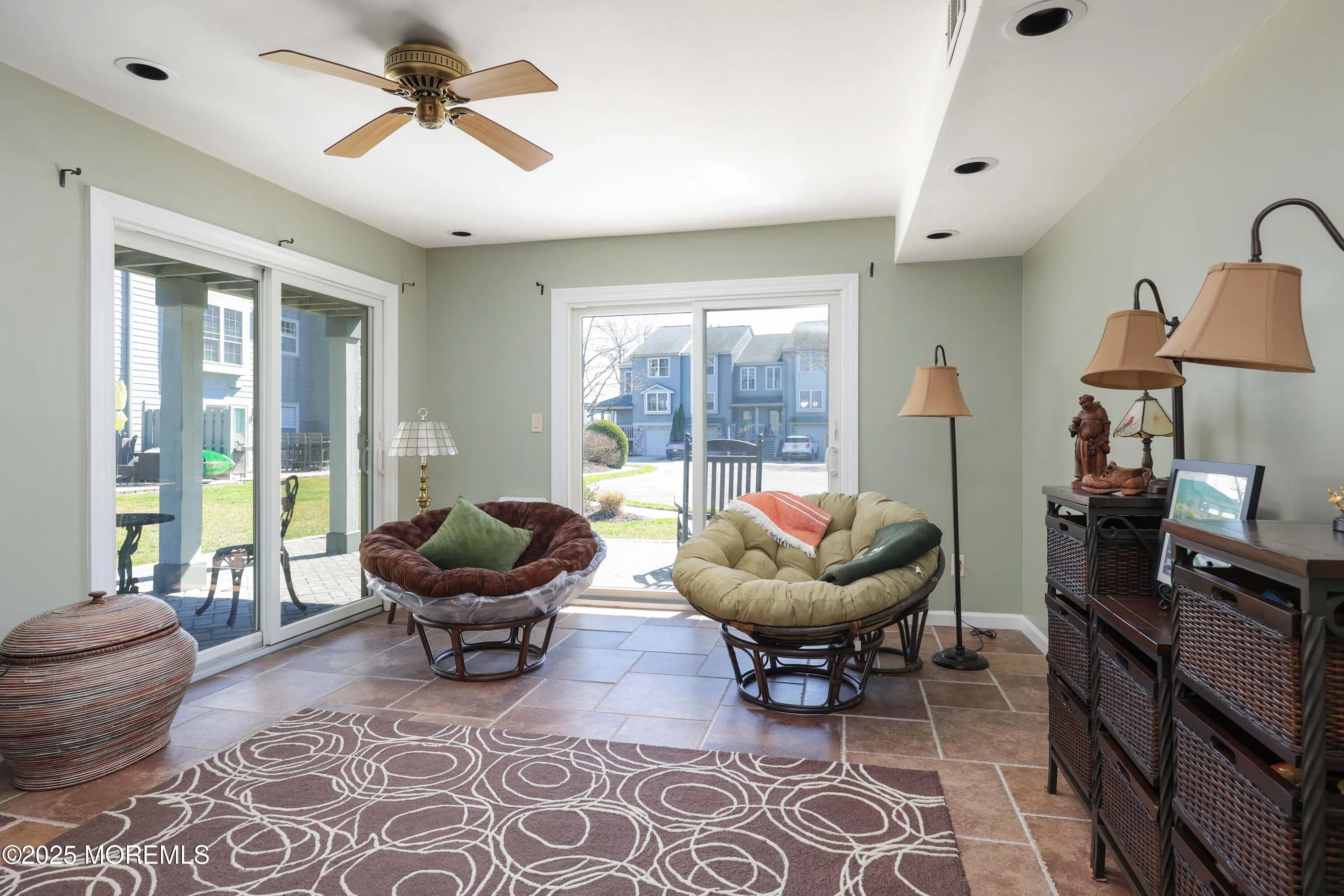 Neptune Township, New Jersey 07753, United States, 2 Bedrooms Bedrooms, ,3 BathroomsBathrooms,Residential,Active,92260