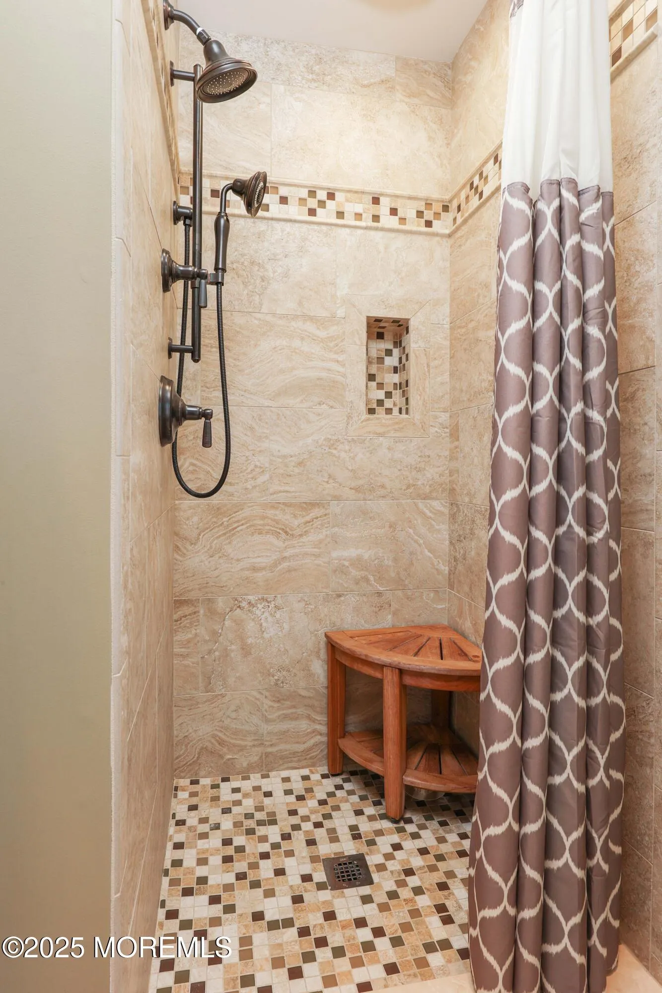 Neptune Township, New Jersey 07753, United States, 2 Bedrooms Bedrooms, ,3 BathroomsBathrooms,Residential,Active,92260