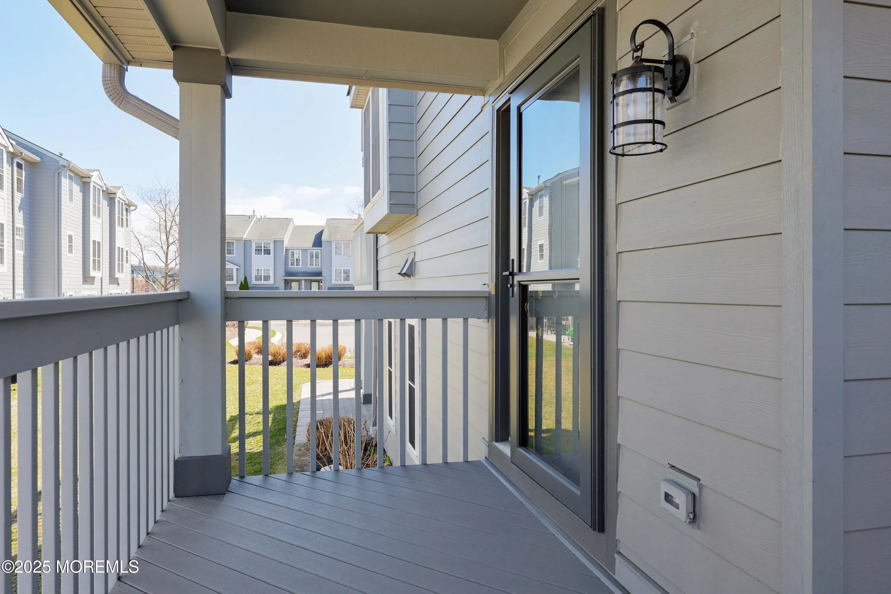 Neptune Township, New Jersey 07753, United States, 2 Bedrooms Bedrooms, ,3 BathroomsBathrooms,Residential,Active,92260