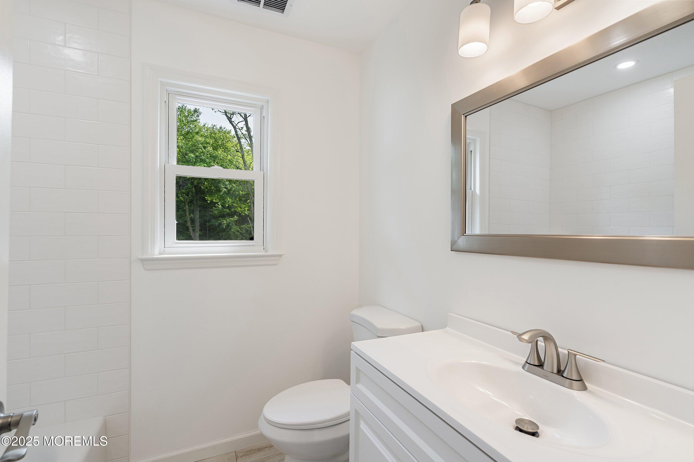 11 River Crest Drive, Little Egg Harbor, New Jersey image 16
