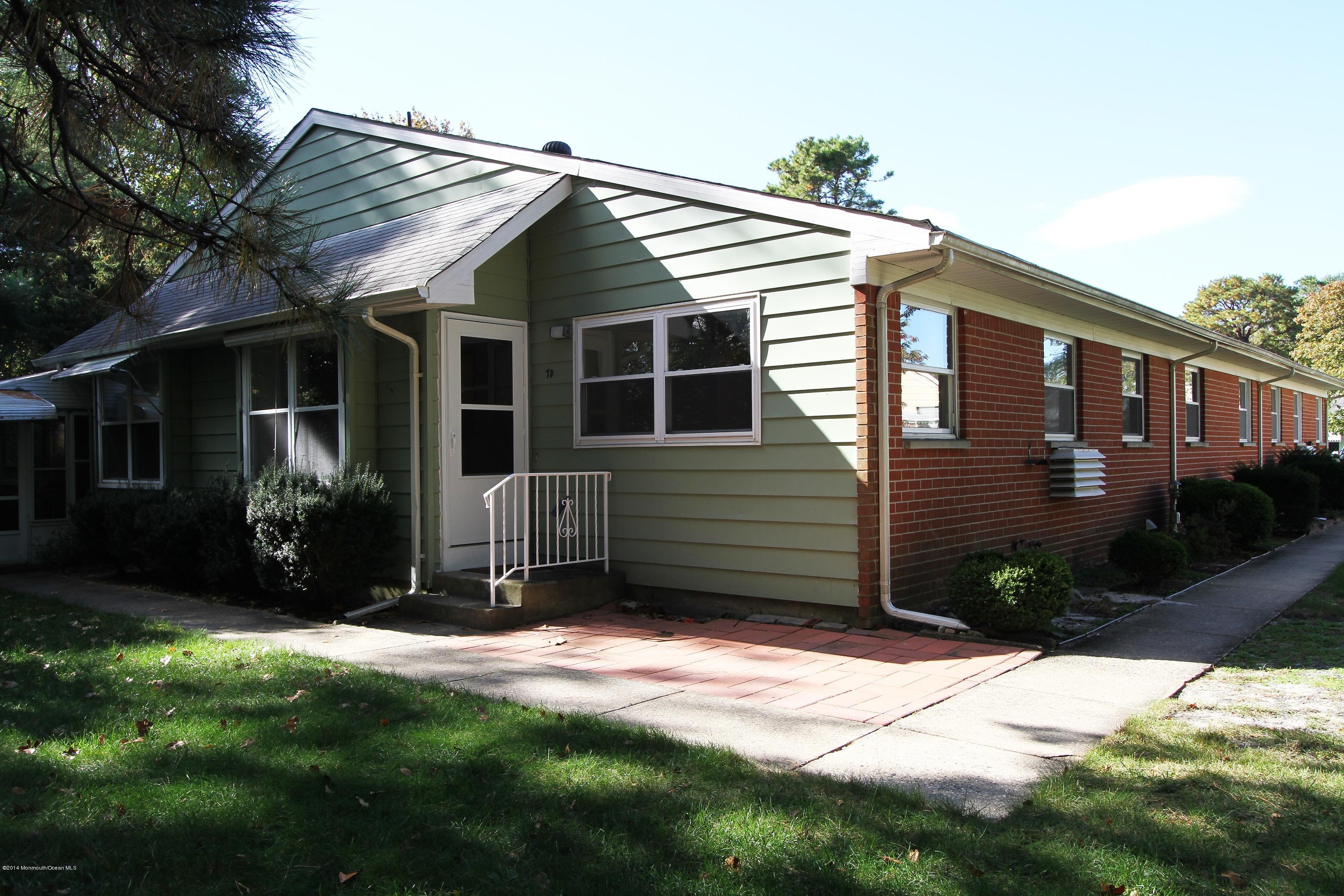Photo 1 of 12 — 7 Quaker Lane D, Whiting, NJ 08759