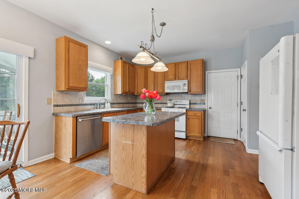 5 Trotter Way, Cream Ridge, New Jersey image 16