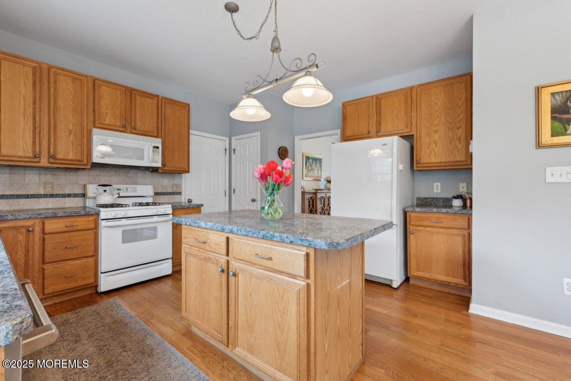 5 Trotter Way, Cream Ridge, New Jersey image 17