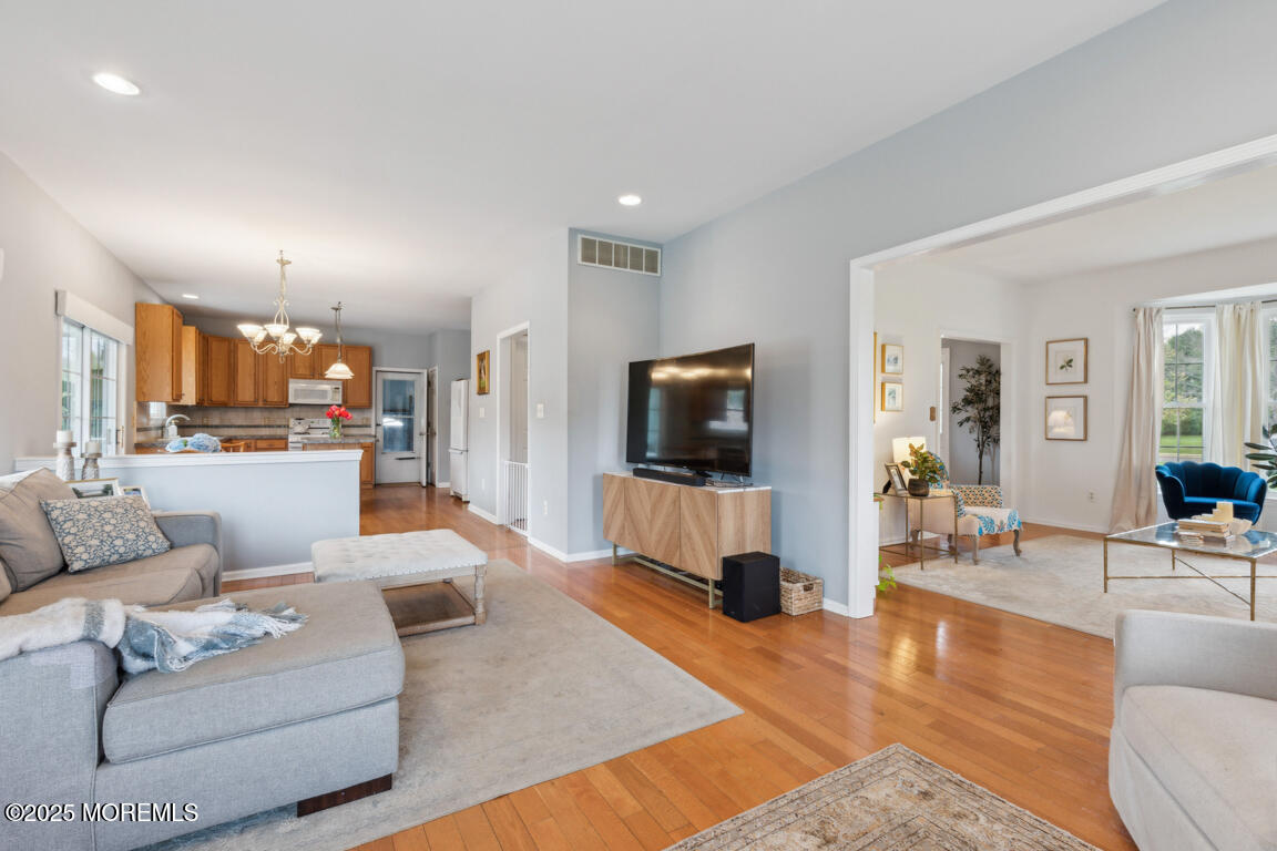 5 Trotter Way, Cream Ridge, New Jersey image 13