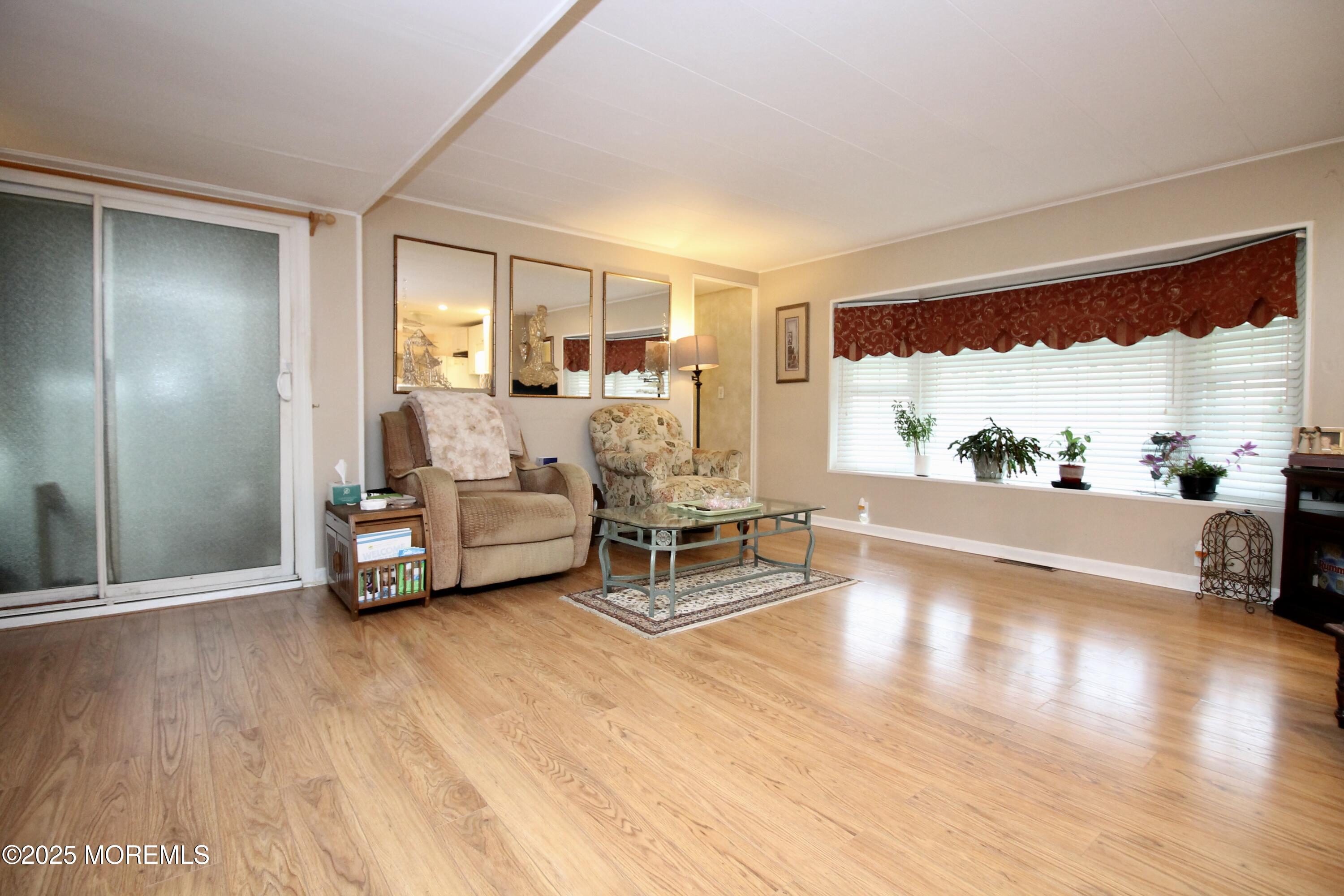 155 Wren Way, Freehold, New Jersey image 7