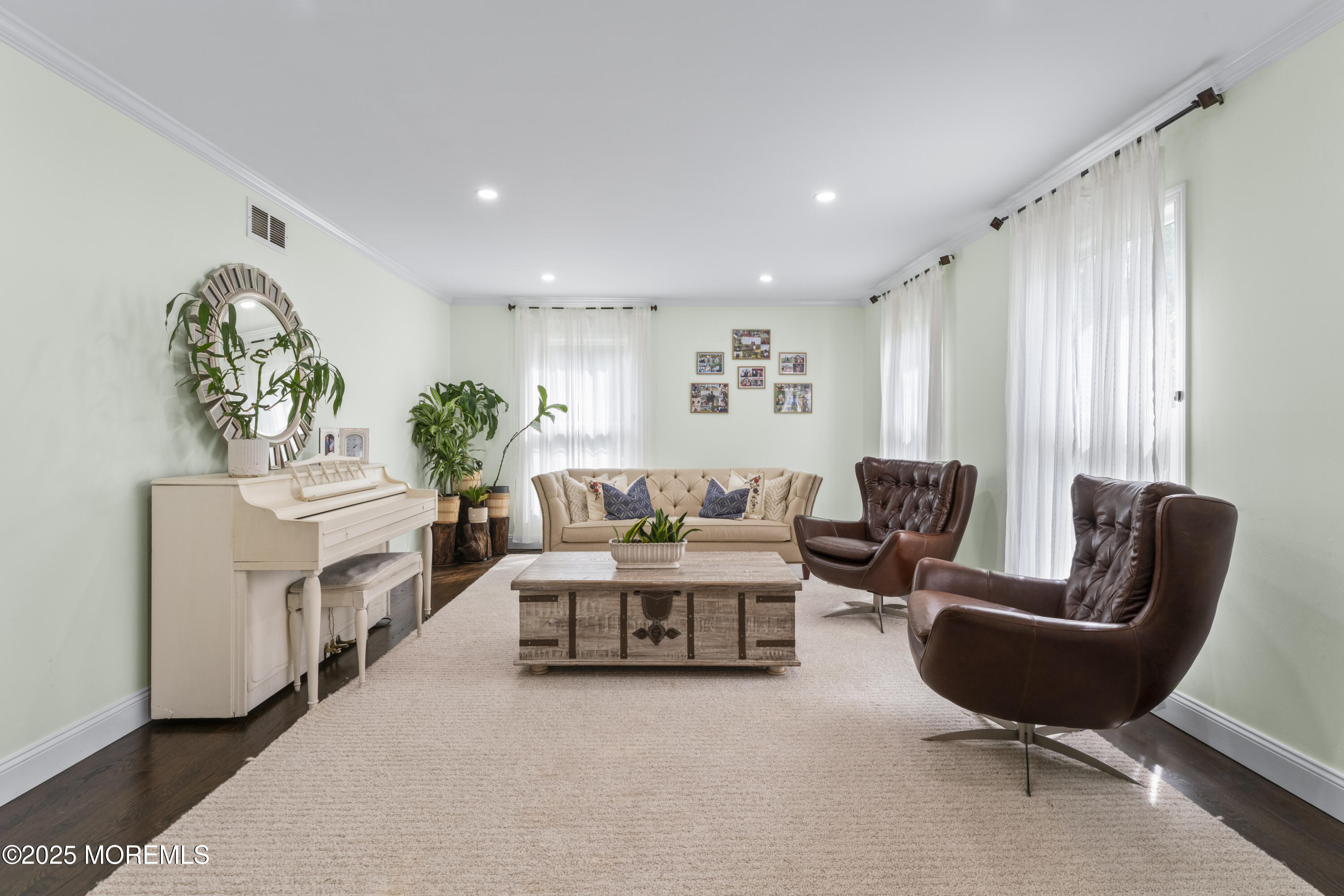 2 Apple Grove Drive, Holmdel, New Jersey image 5