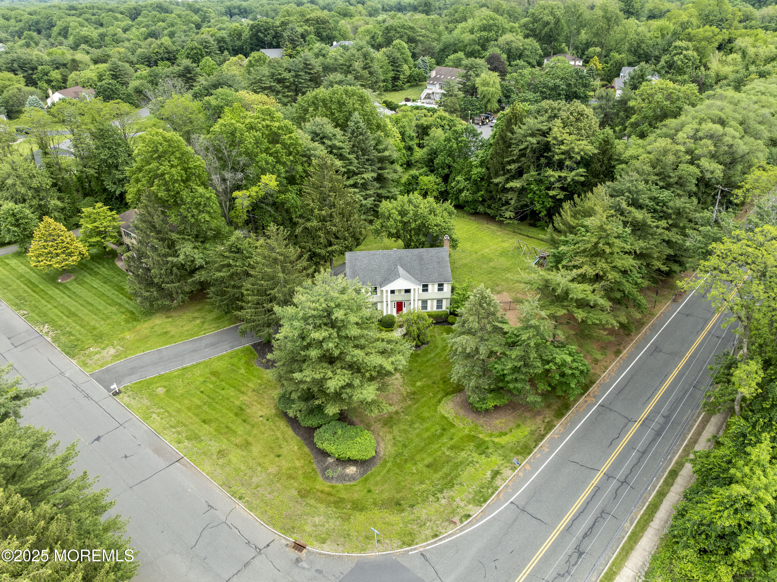 2 Apple Grove Drive, Holmdel, New Jersey image 35
