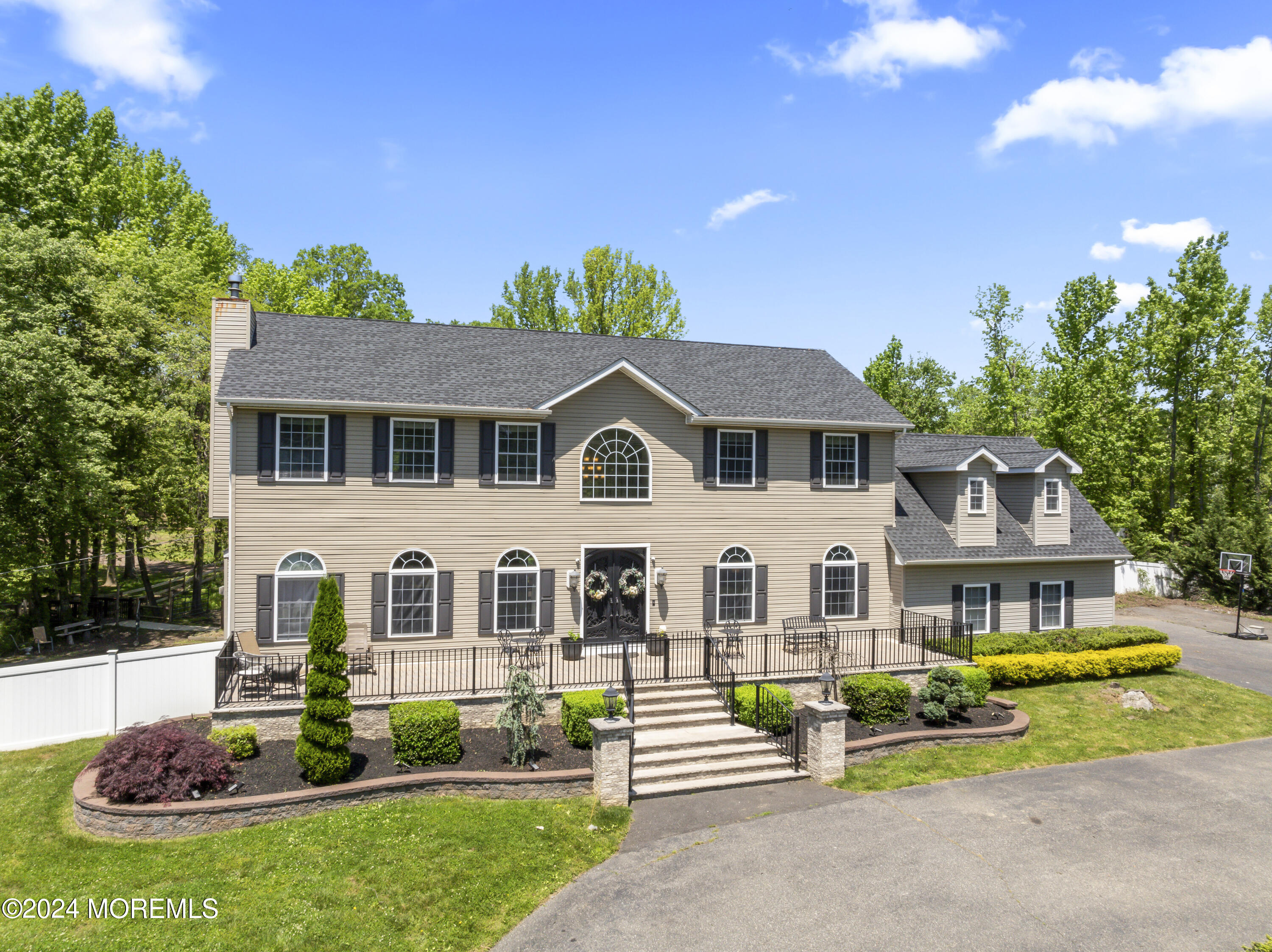 View Manalapan, NJ 07726 house