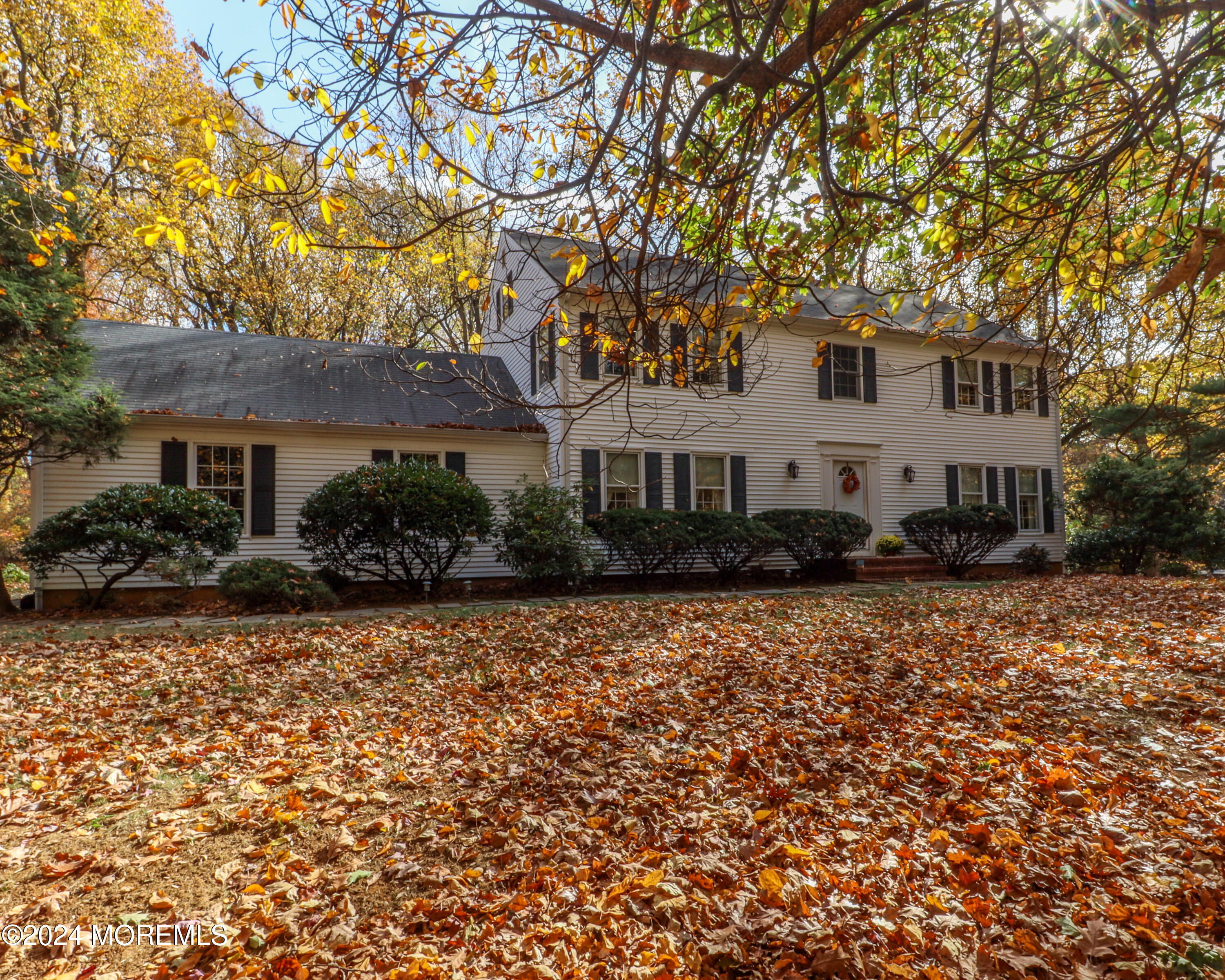 7 Cindy Lane, Holmdel, New Jersey image 2