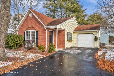 7 Morden Close Freehold NJ 07728