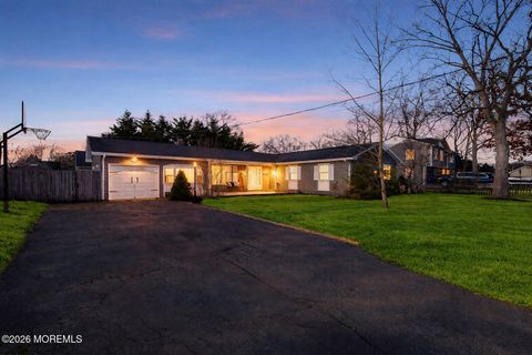 Photo of 1150 Wake Forest Drive, Toms River, NJ 08753 (MLS # 22611209)