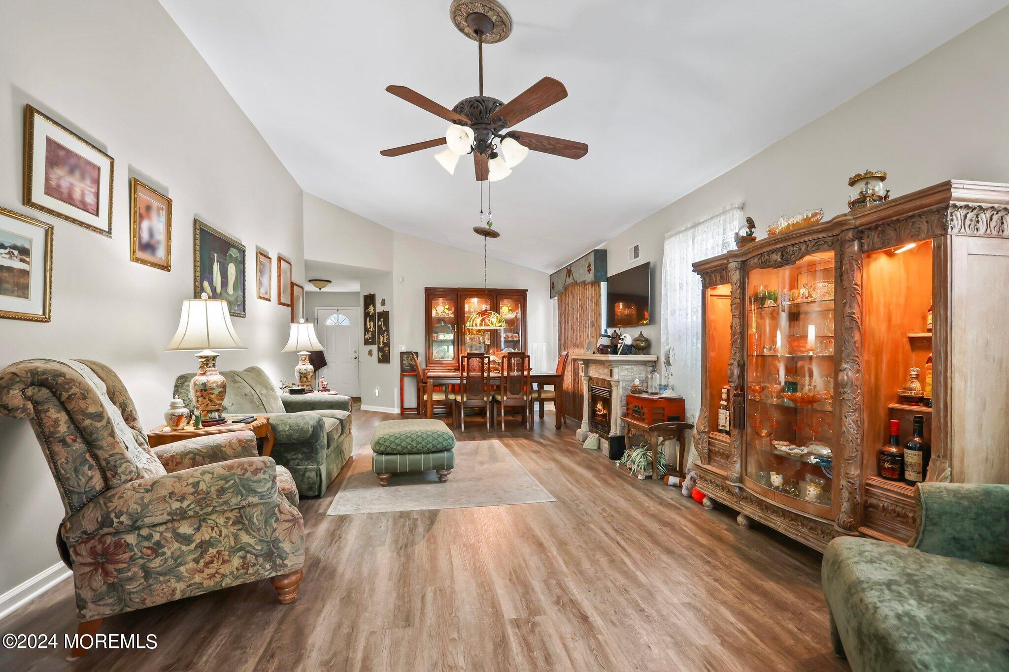 31 Strawberry Lane, Lakewood, New Jersey image 8