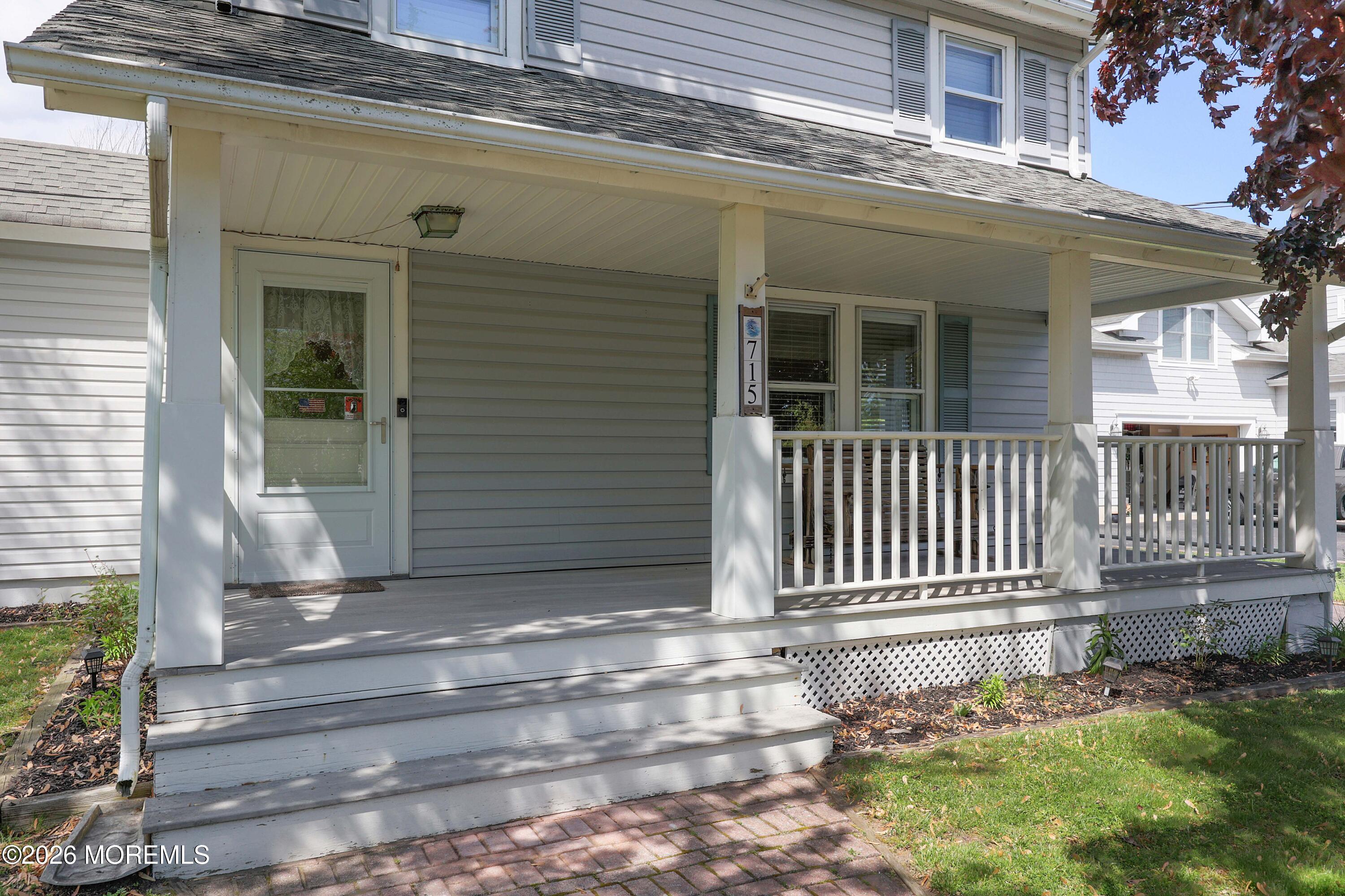 715 Howe Street