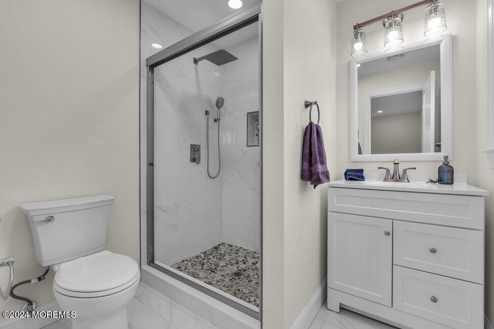17 Norfolk Drive, Toms River, New Jersey image 37