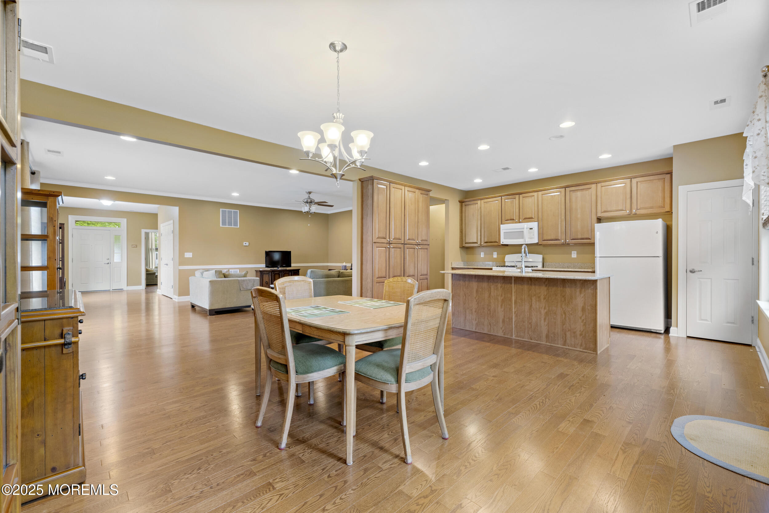 72 Wintergreen Drive, Manalapan, New Jersey image 18