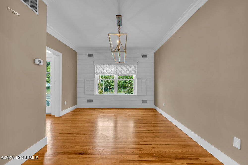 600 Brookside Drive