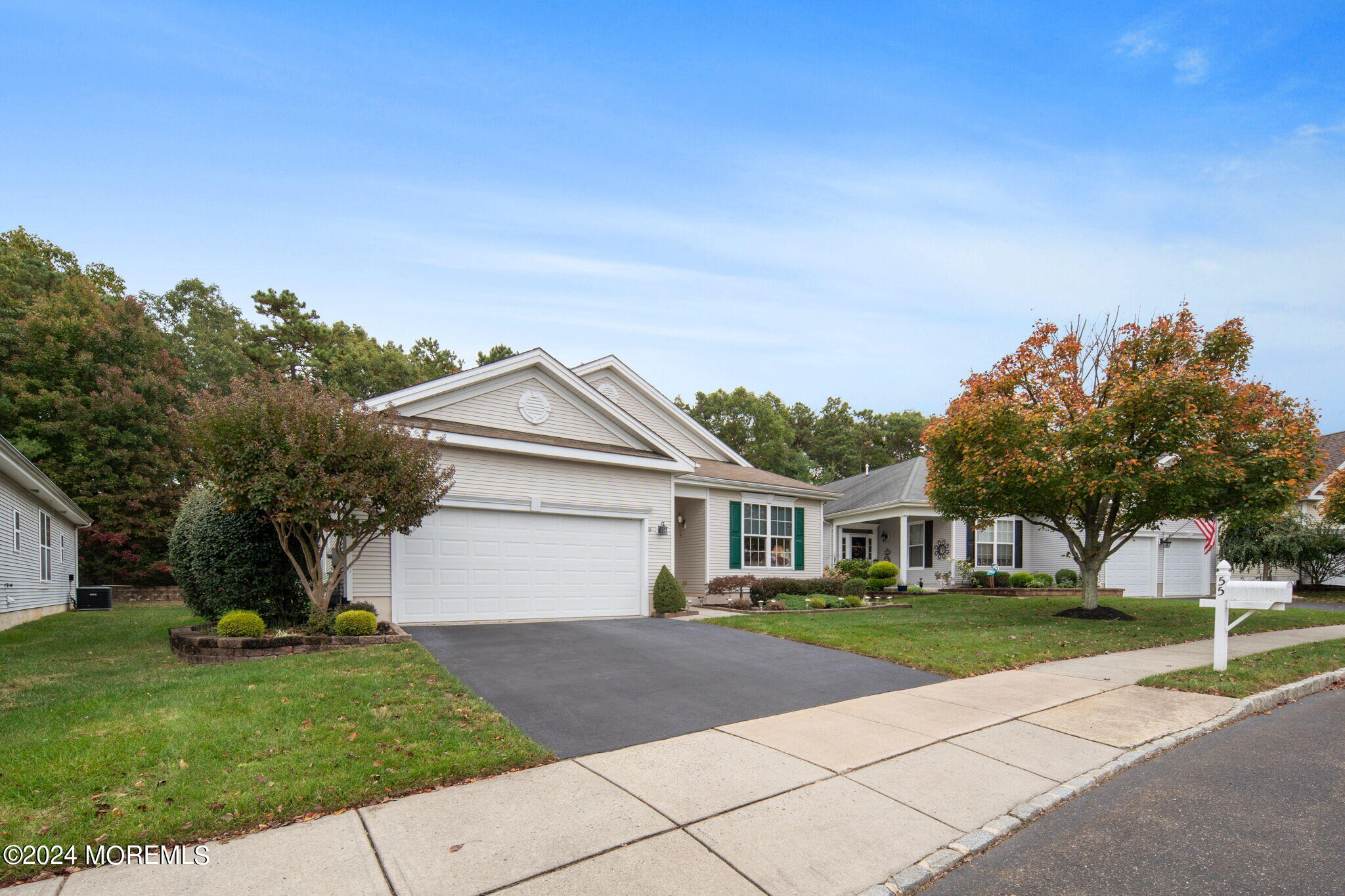 55 Hidden Lake Circle, Barnegat, New Jersey image 2