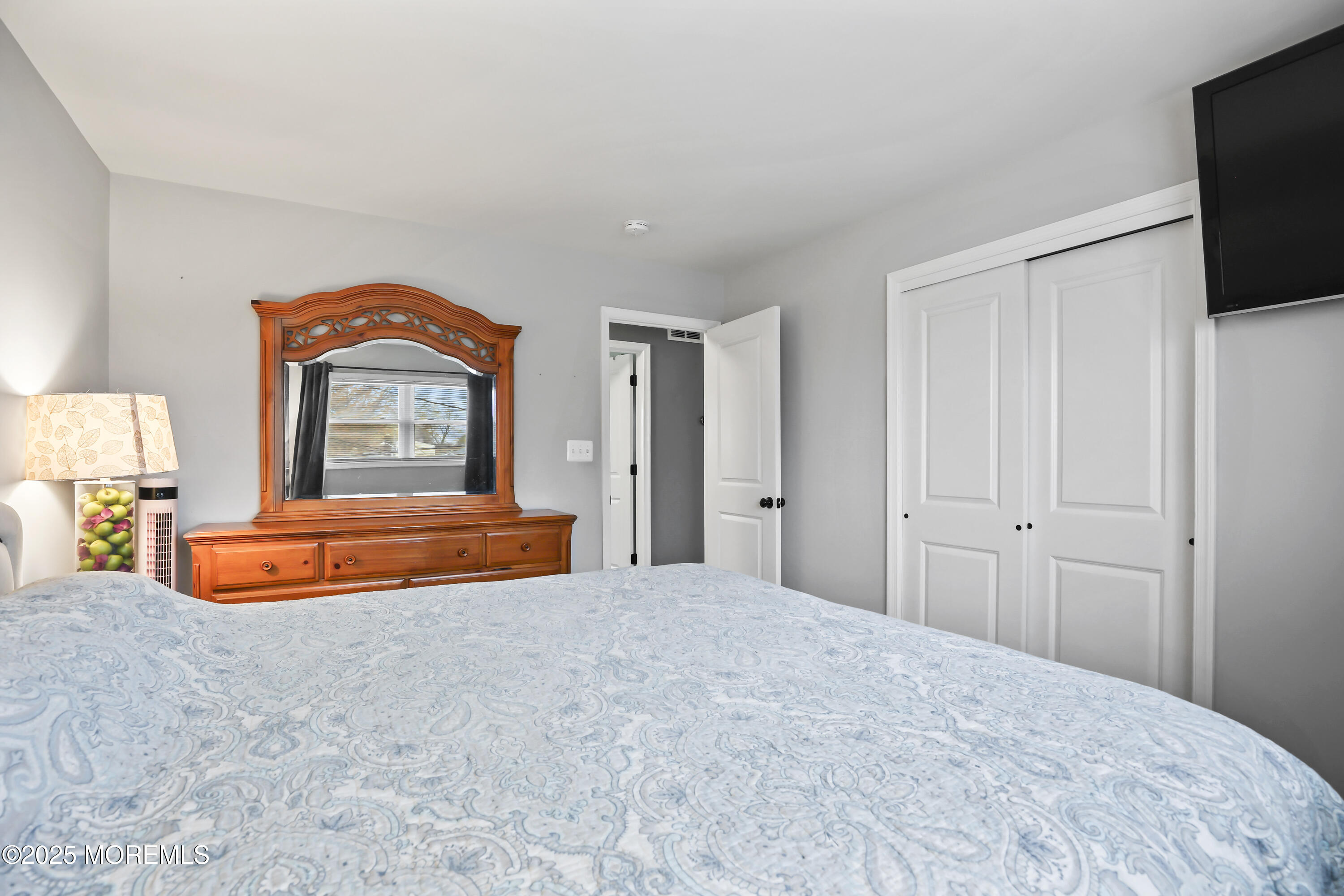 34 Sycamore Way, Hamilton, New Jersey image 18