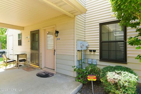Condo For Sale - 204 Larkspur Lane<br/> Jackson, NJ 08527