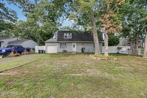 MLS: 22628088