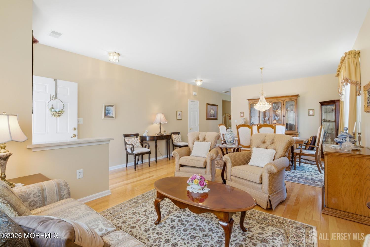 16 Barbaras Way