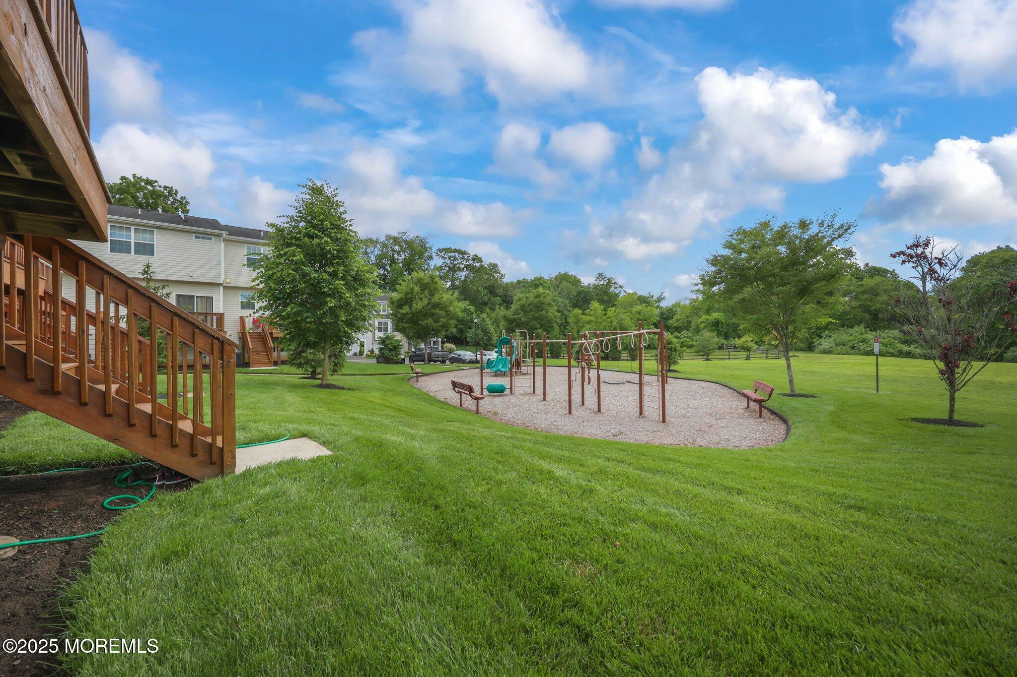 111 Warbler Way #1000, Freehold, New Jersey image 20