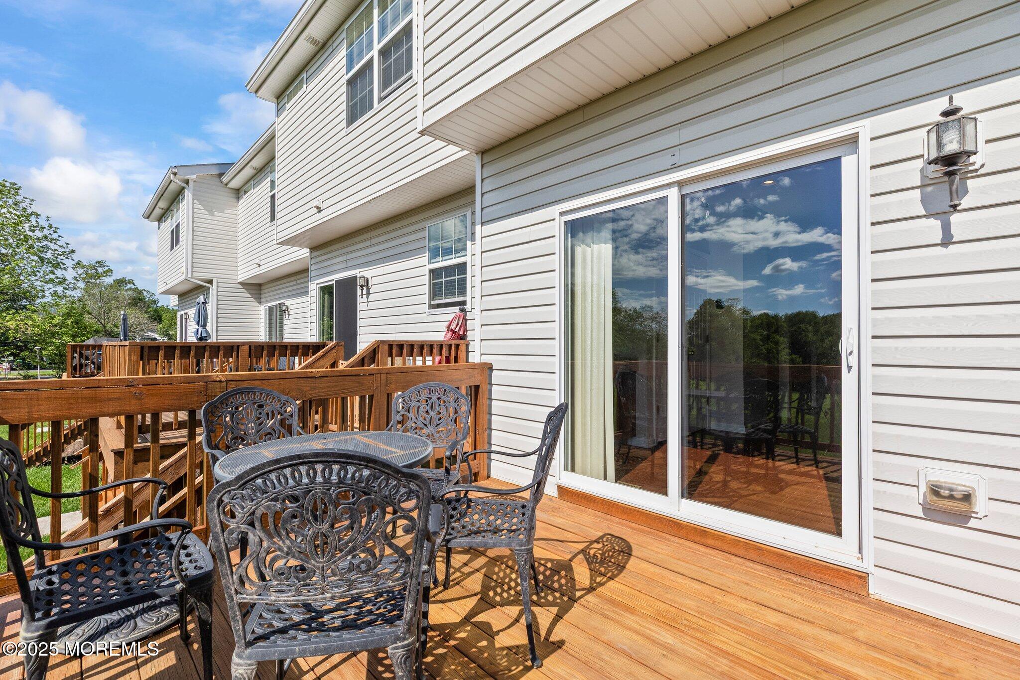 111 Warbler Way #1000, Freehold, New Jersey image 18