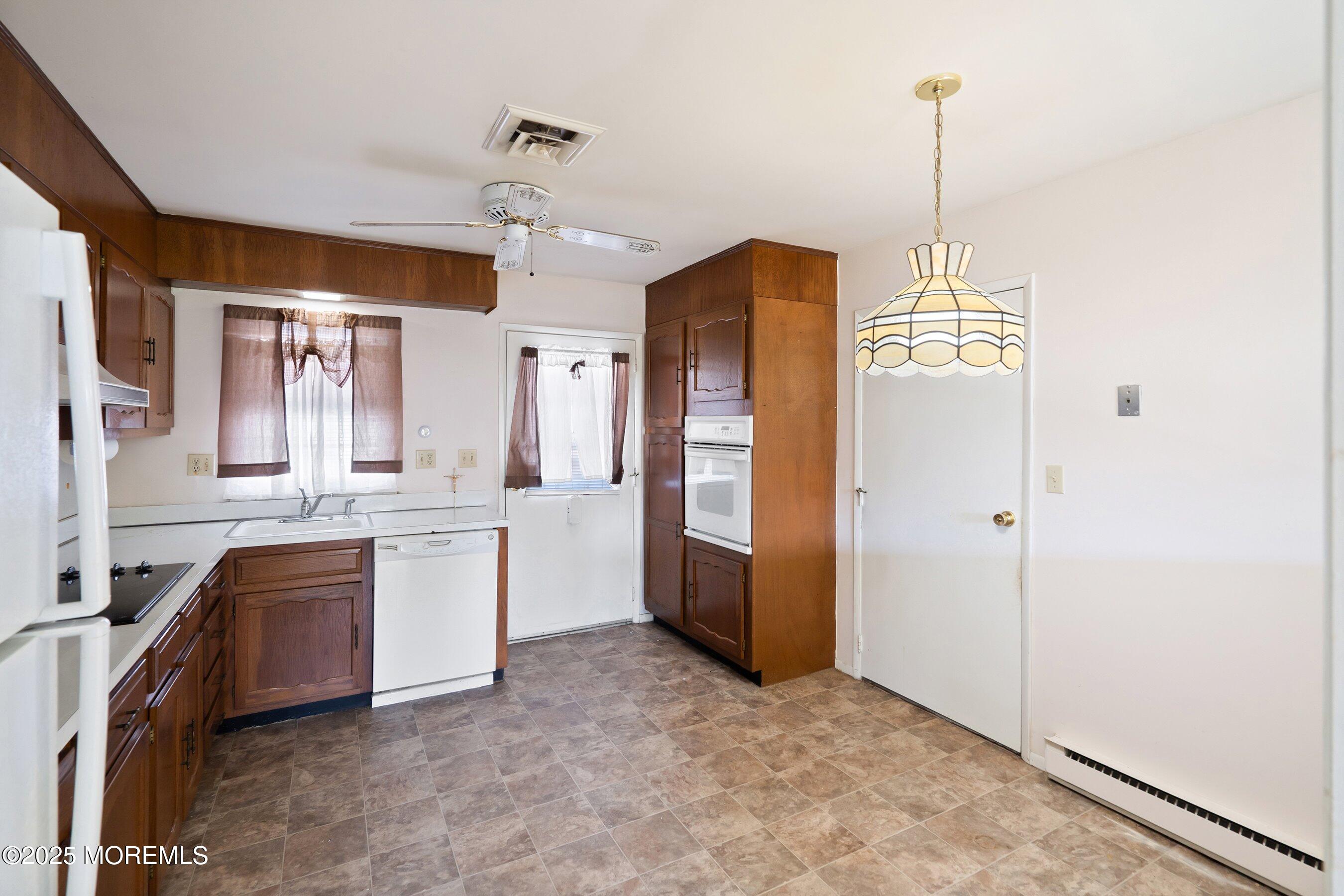 1221C Argyll Circle #C, Lakewood, New Jersey image 10
