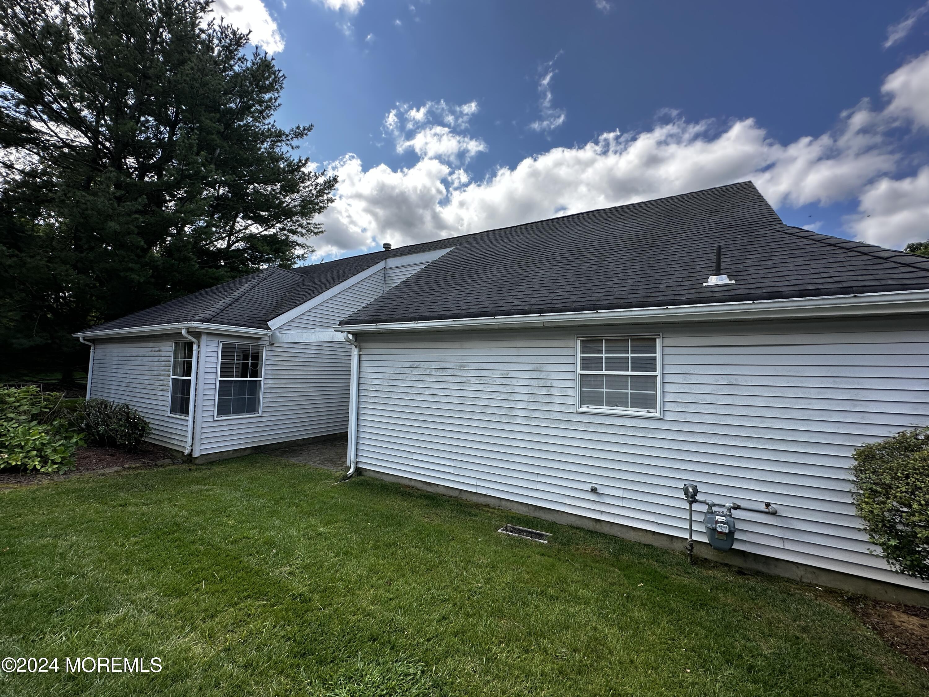 101 Almond Road, Freehold, New Jersey image 3