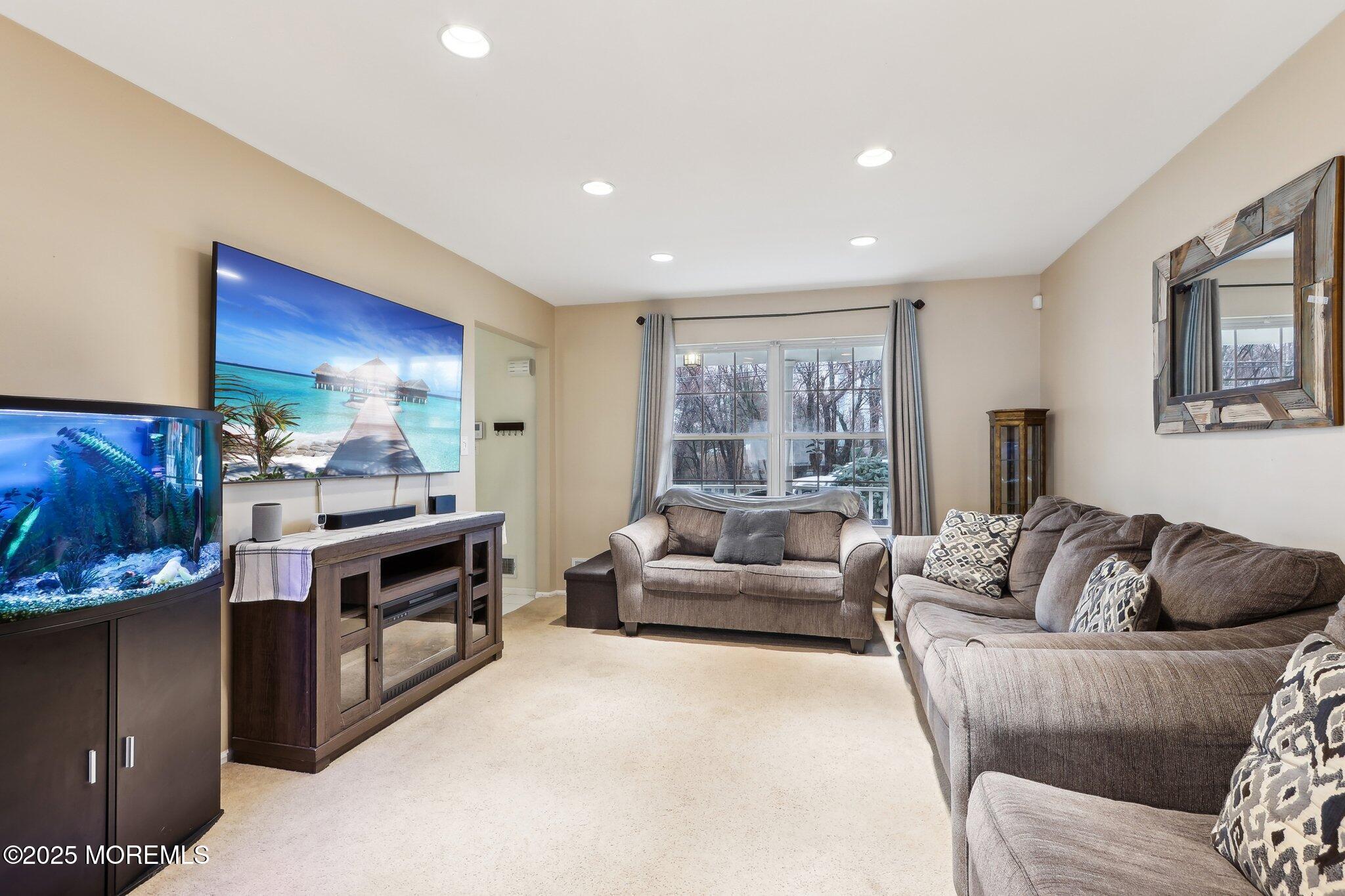 178 Milton Avenue, Cliffwood, New Jersey image 14