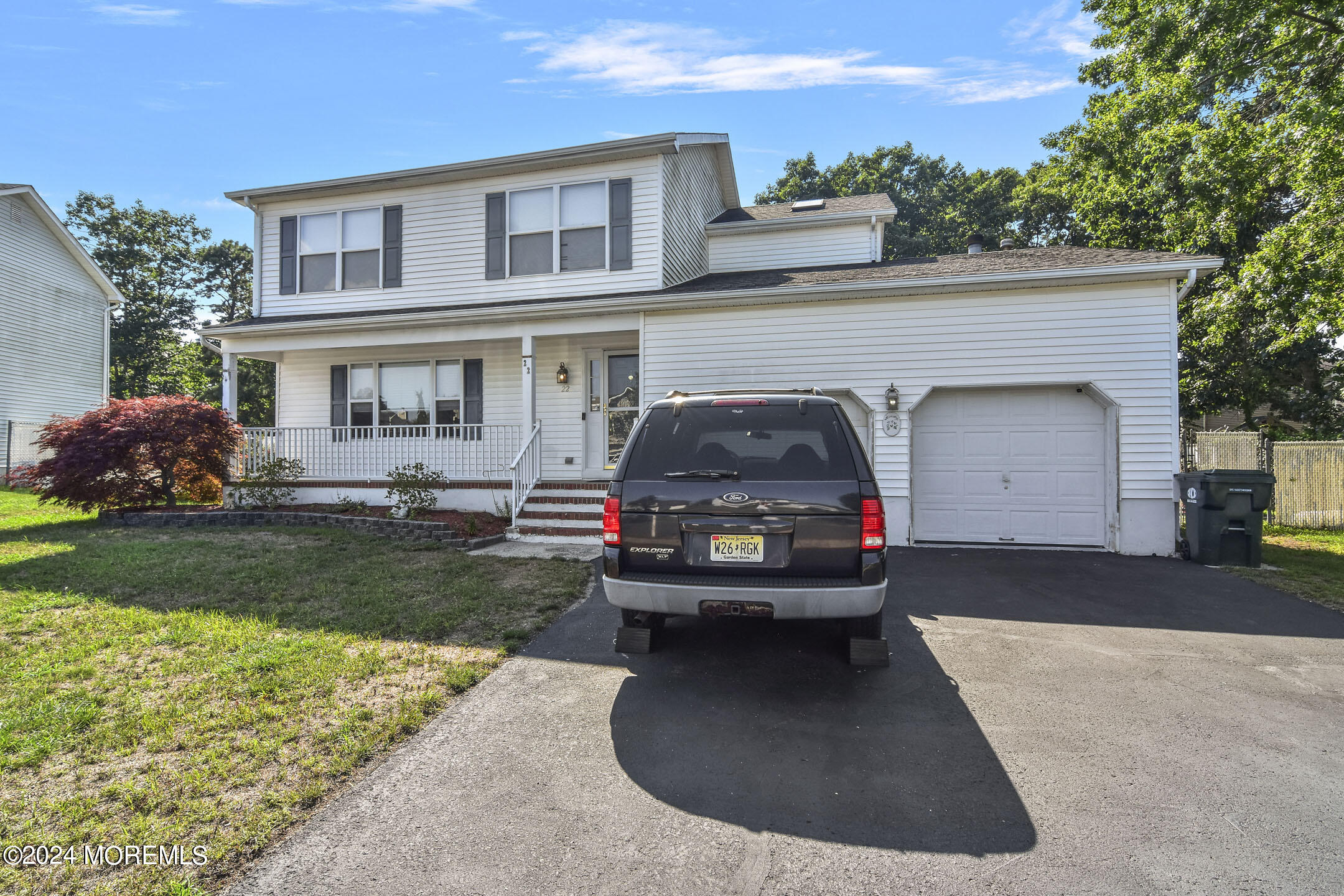 22 Jacob Drive, Howell, New Jersey image 2