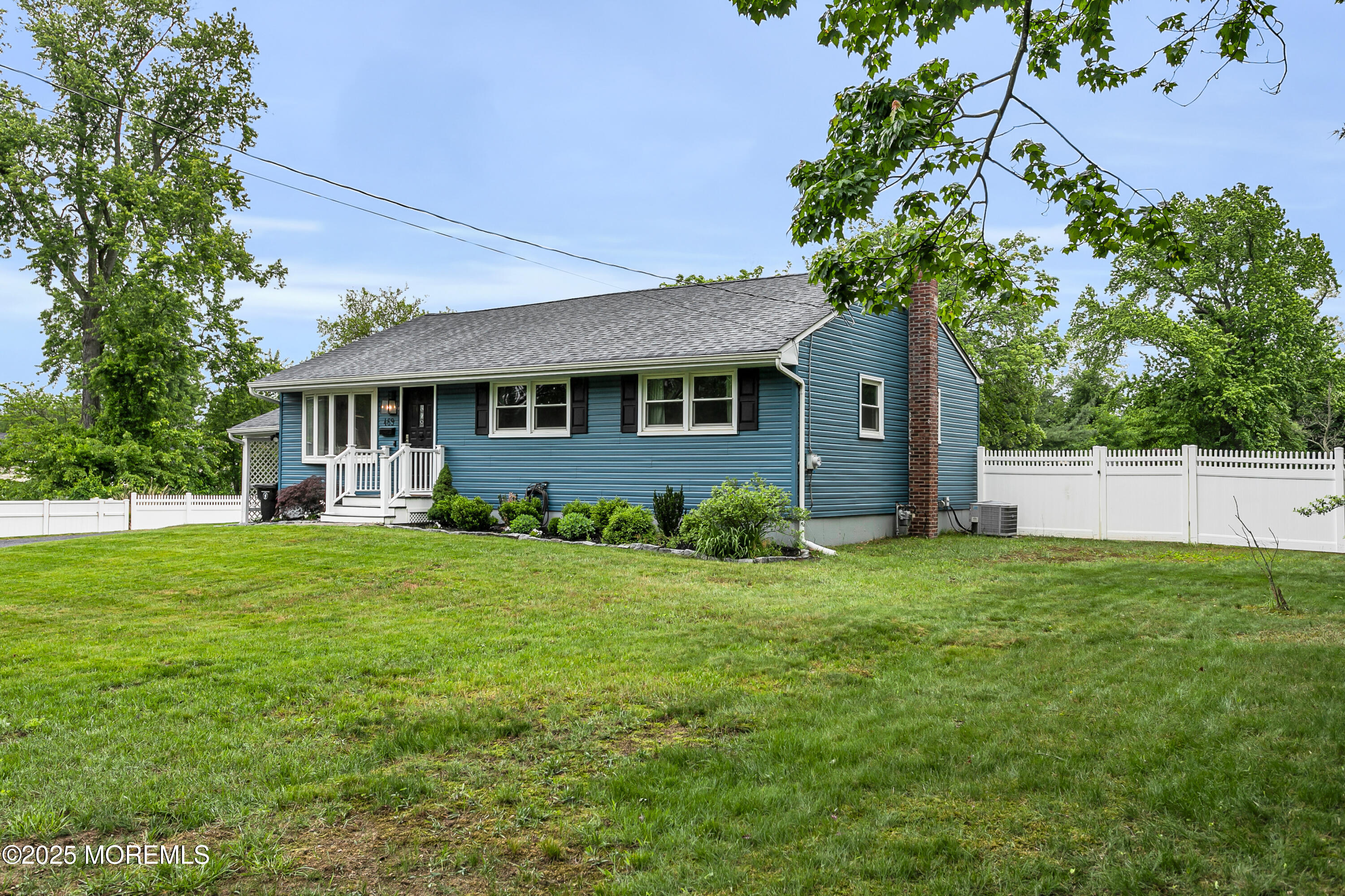 469 East Road, Belford, New Jersey image 38