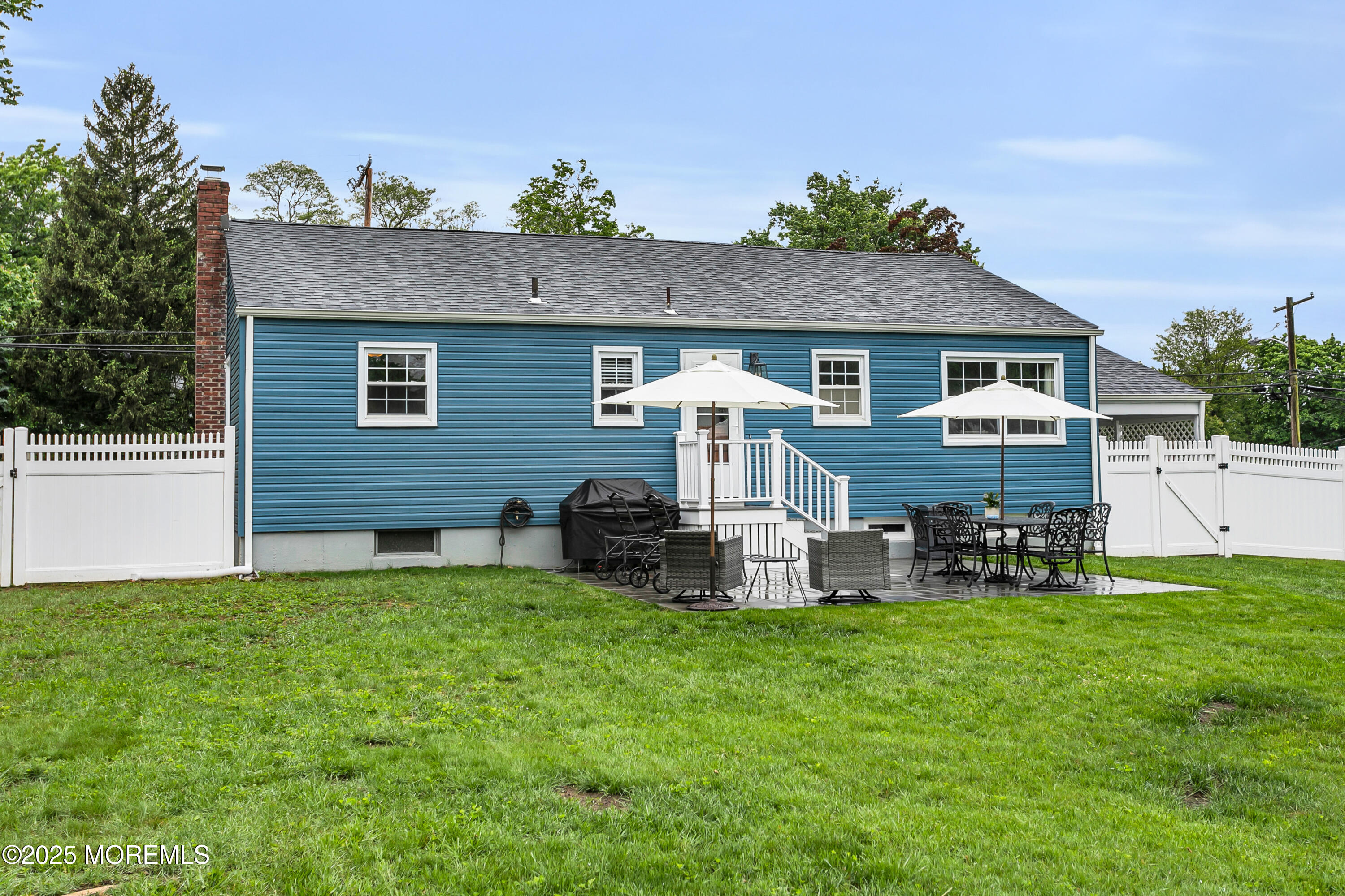 469 East Road, Belford, New Jersey image 45