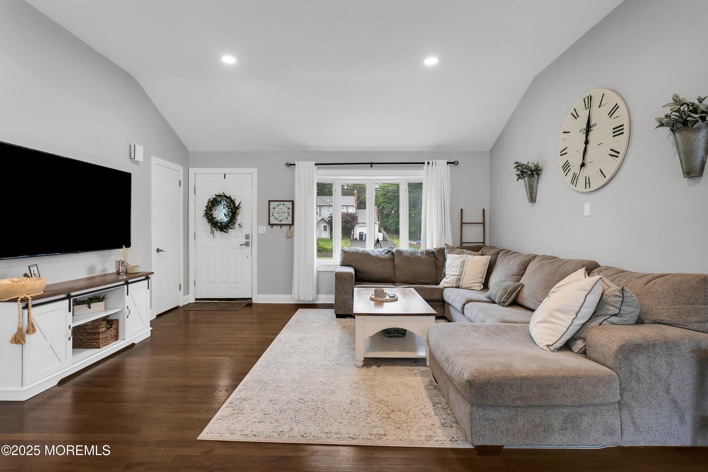 469 East Road, Belford, New Jersey image 3