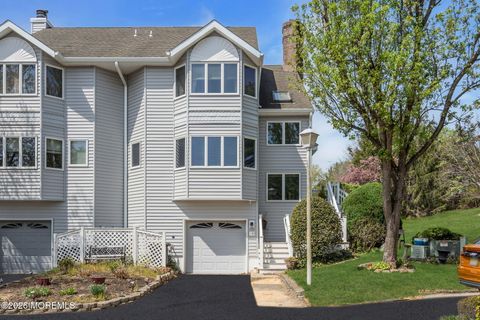 Photo of 15 Rose Court #105, Toms River, NJ 08753 (MLS # 22611134)