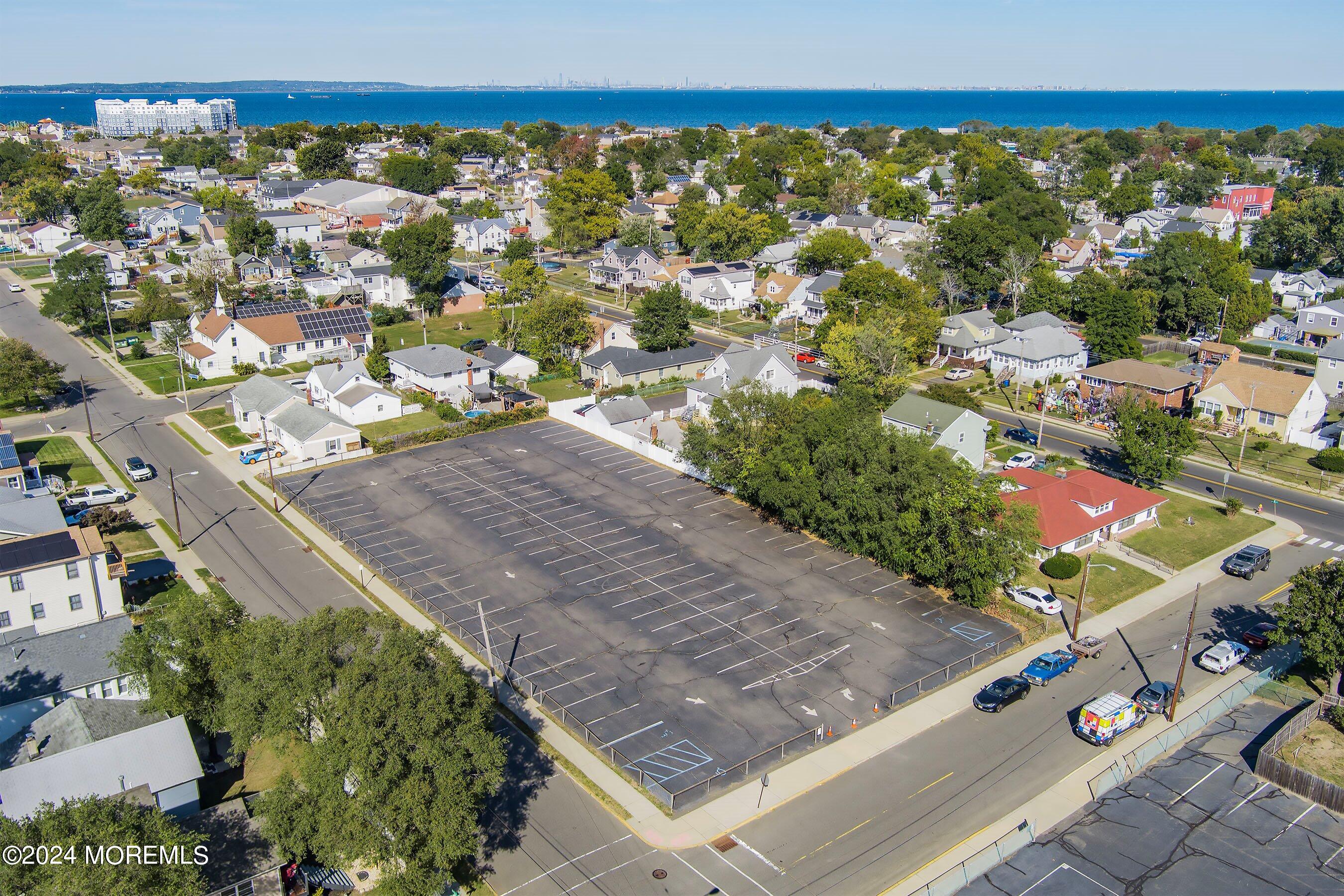 00 Myrtle Avenue, Keansburg, New Jersey image 2