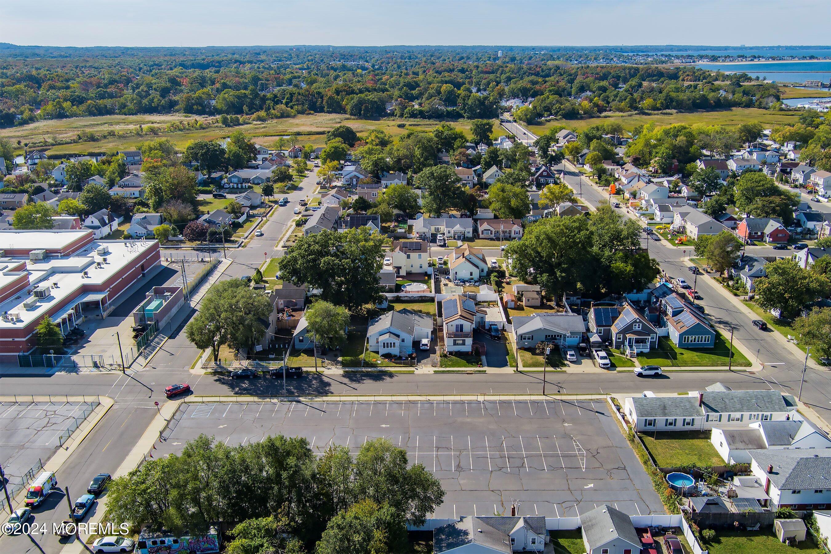00 Myrtle Avenue, Keansburg, New Jersey image 5