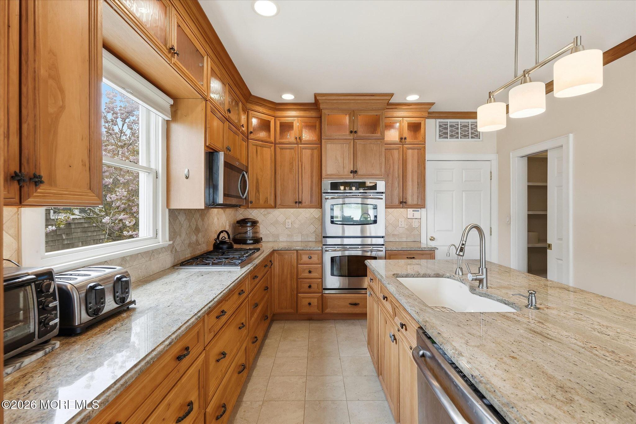 Point Pleasant Beach, New Jersey, 08742, United States, 5 Bedrooms Bedrooms, ,4 BathroomsBathrooms,Residential,Active,2043135
