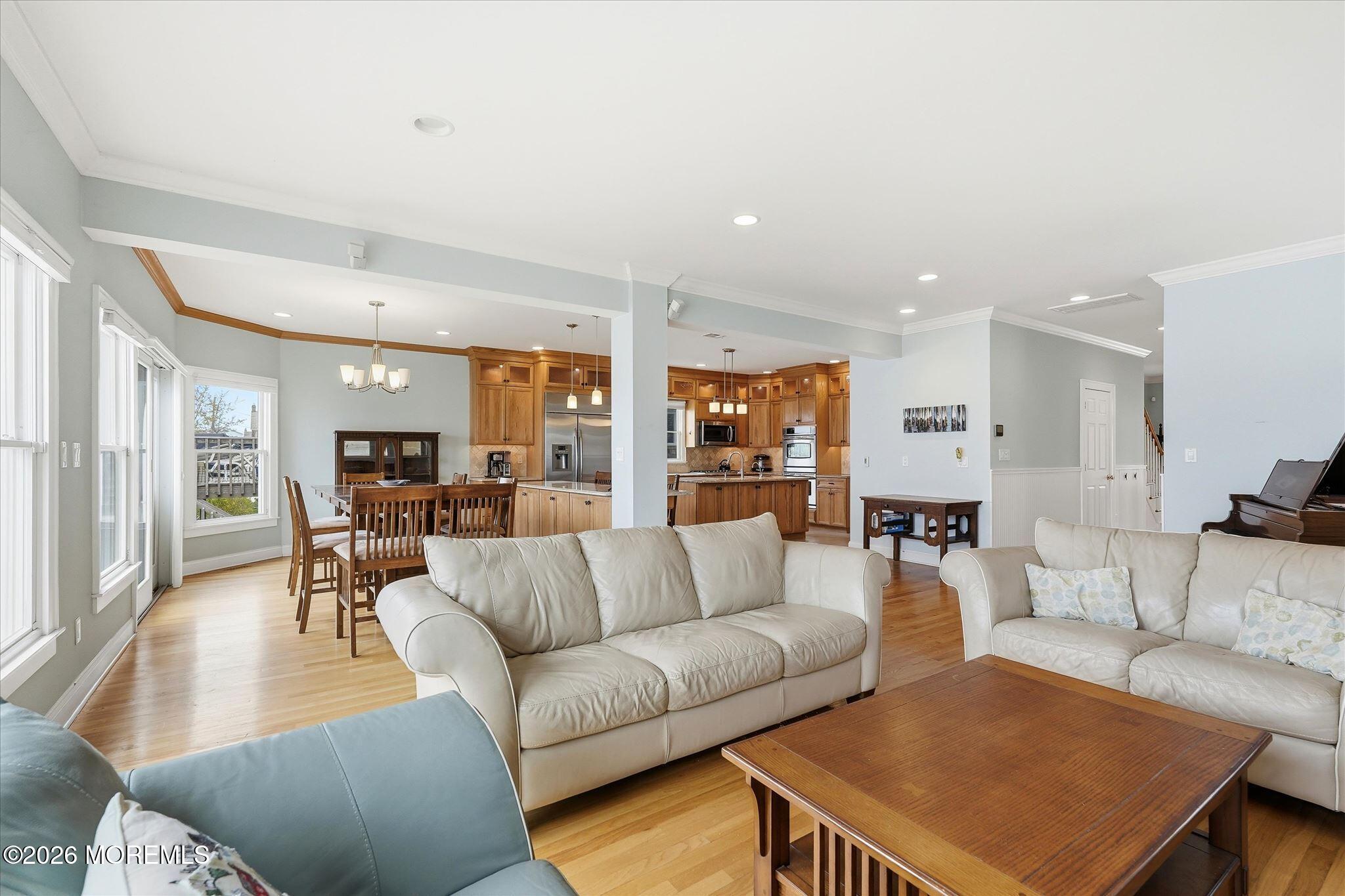 Point Pleasant Beach, New Jersey, 08742, United States, 5 Bedrooms Bedrooms, ,4 BathroomsBathrooms,Residential,Active,2043135