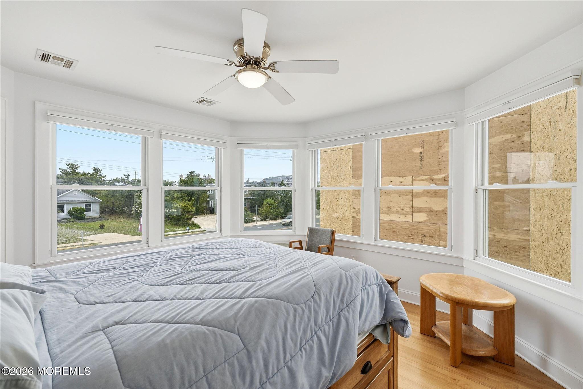 Point Pleasant Beach, New Jersey, 08742, United States, 5 Bedrooms Bedrooms, ,4 BathroomsBathrooms,Residential,Active,2043135