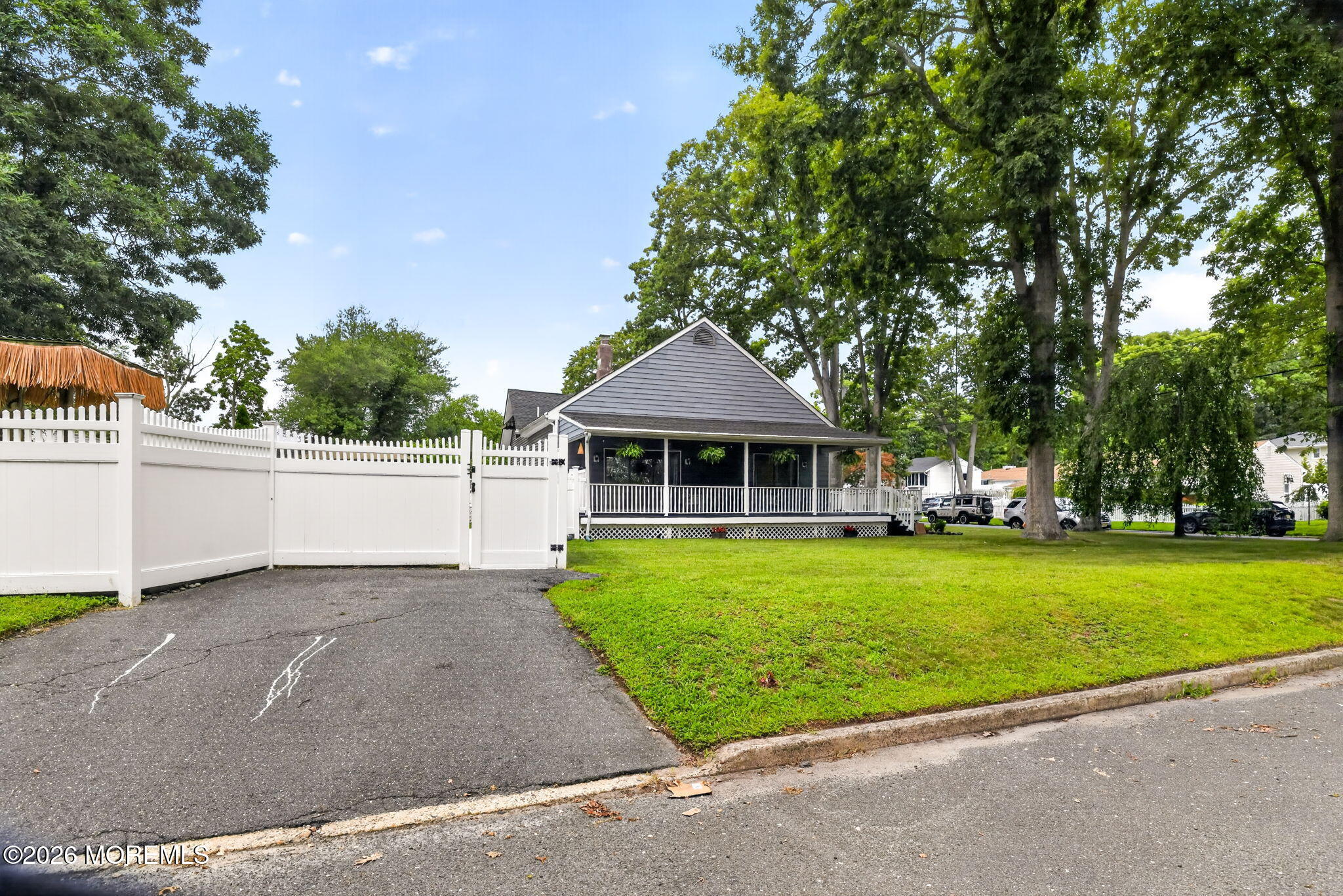 210 Robbins Road