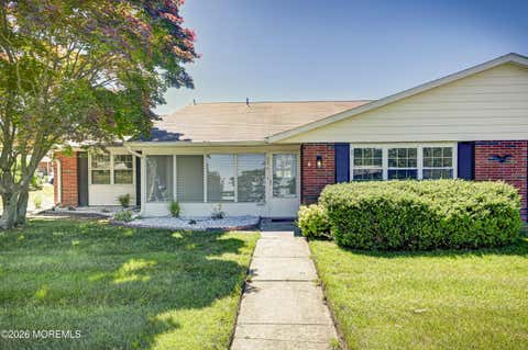 Condo For Sale - 330 Canterbury Court #A<br/> Lakewood, NJ 08701