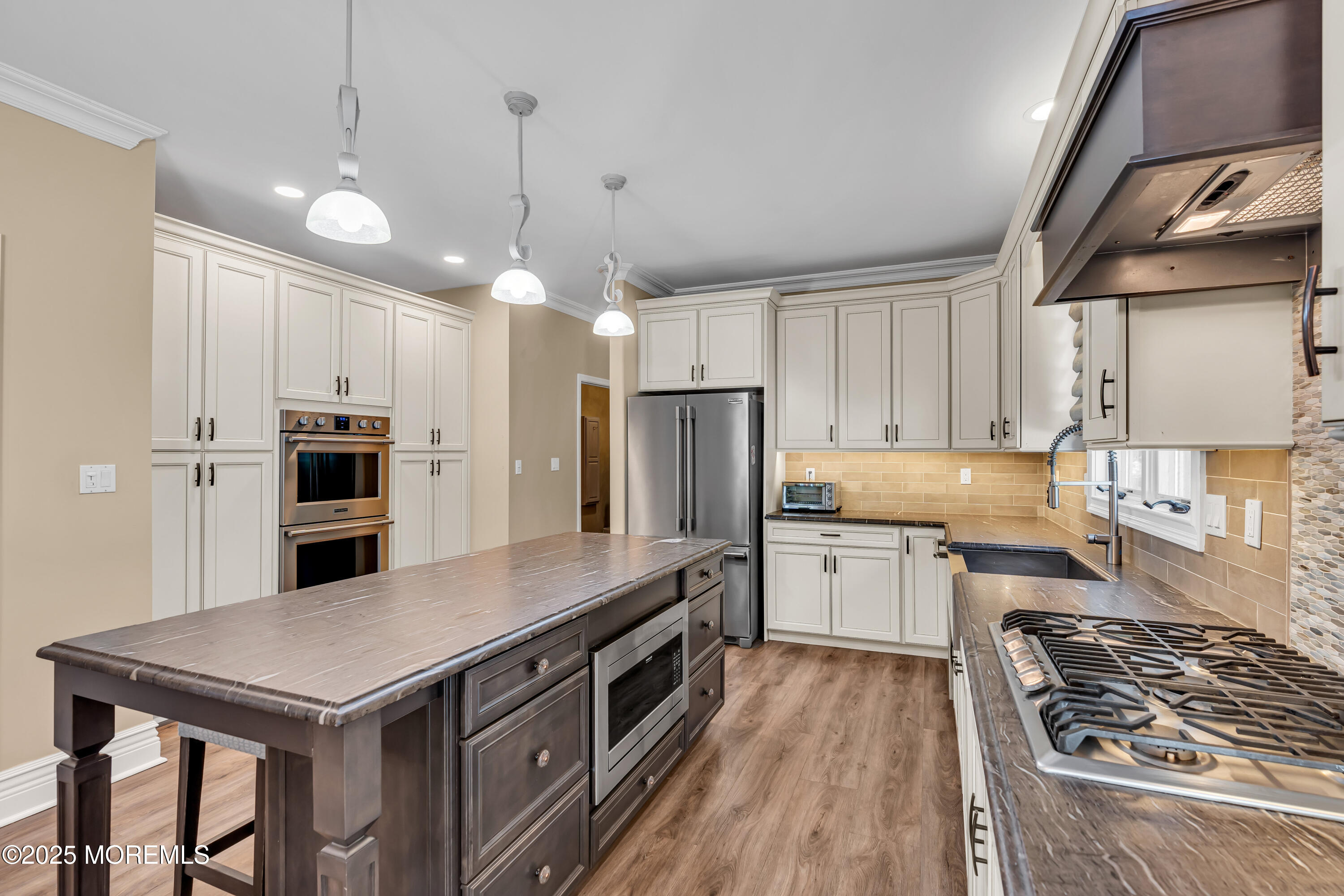 6 Dickens Court, Howell, New Jersey image 21