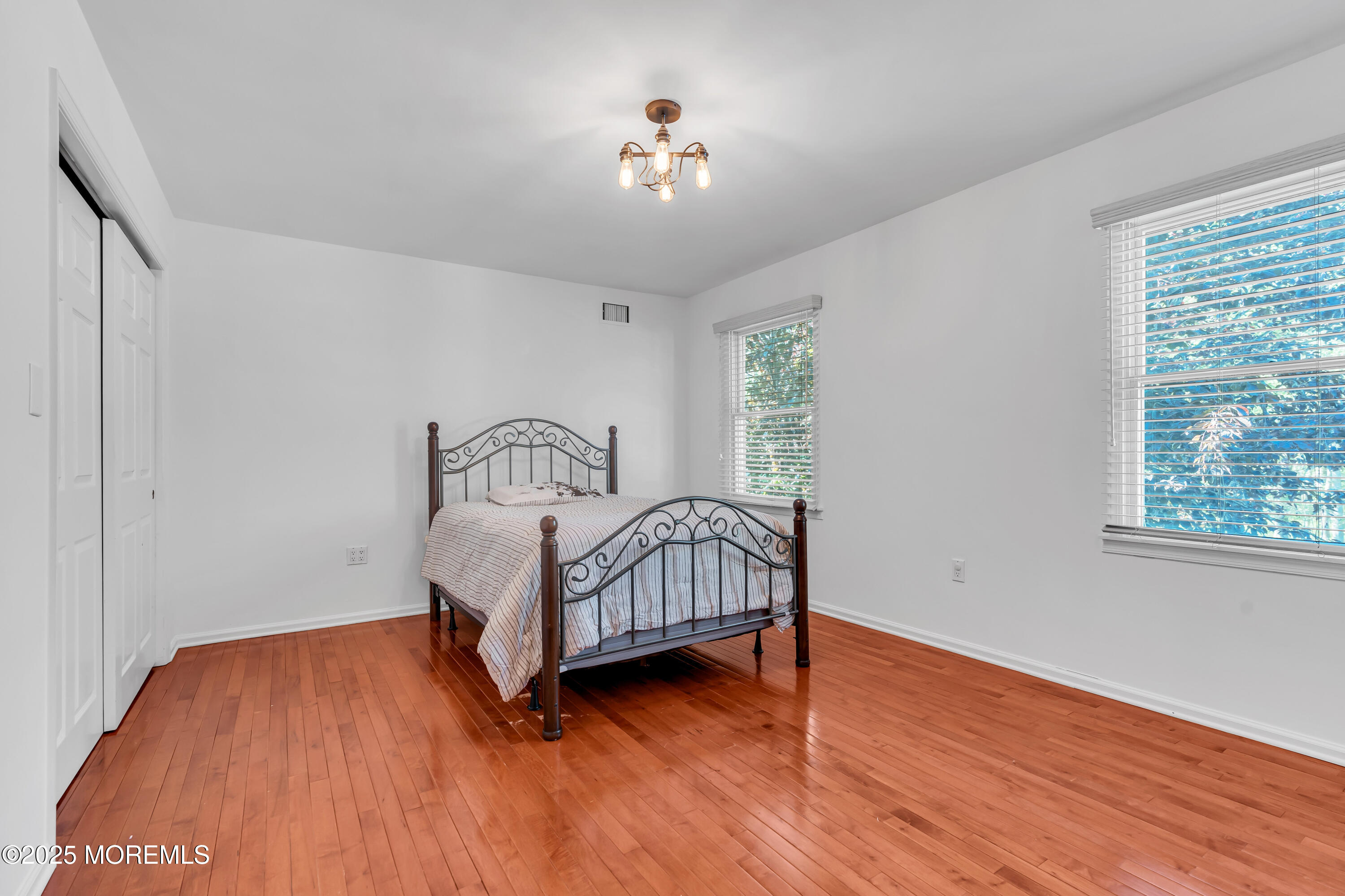 6 Dickens Court, Howell, New Jersey image 40