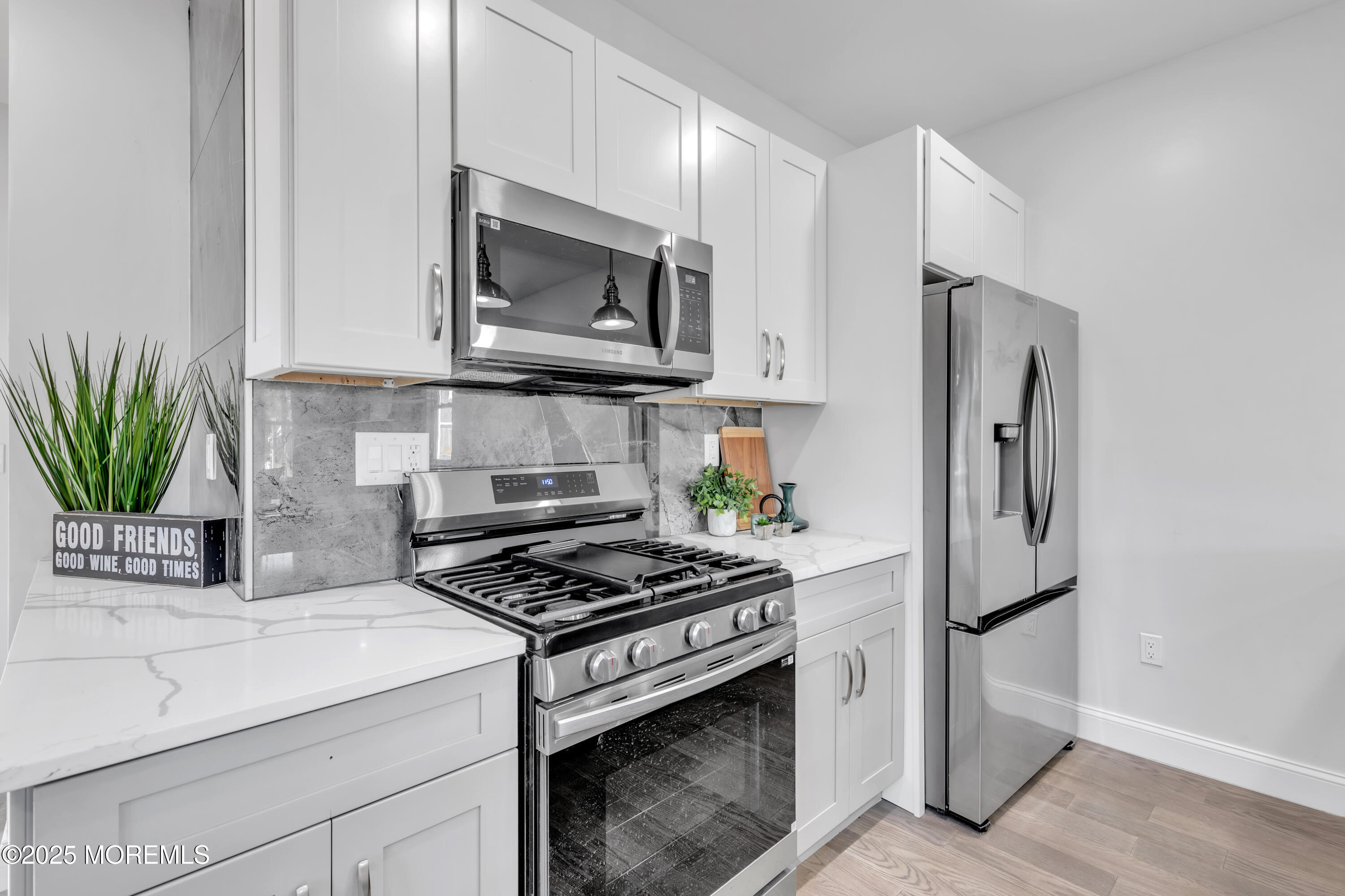 24 Albert Street, Red Bank, New Jersey image 3