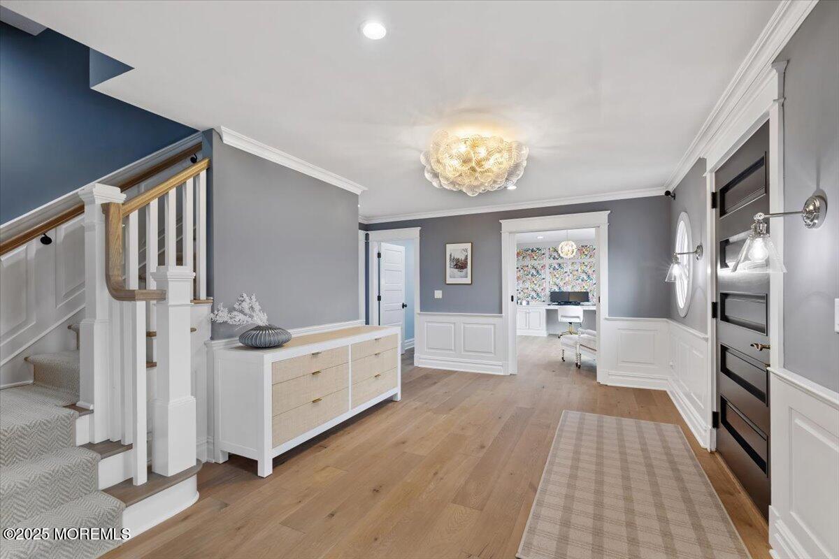 4 Broadmoor Drive