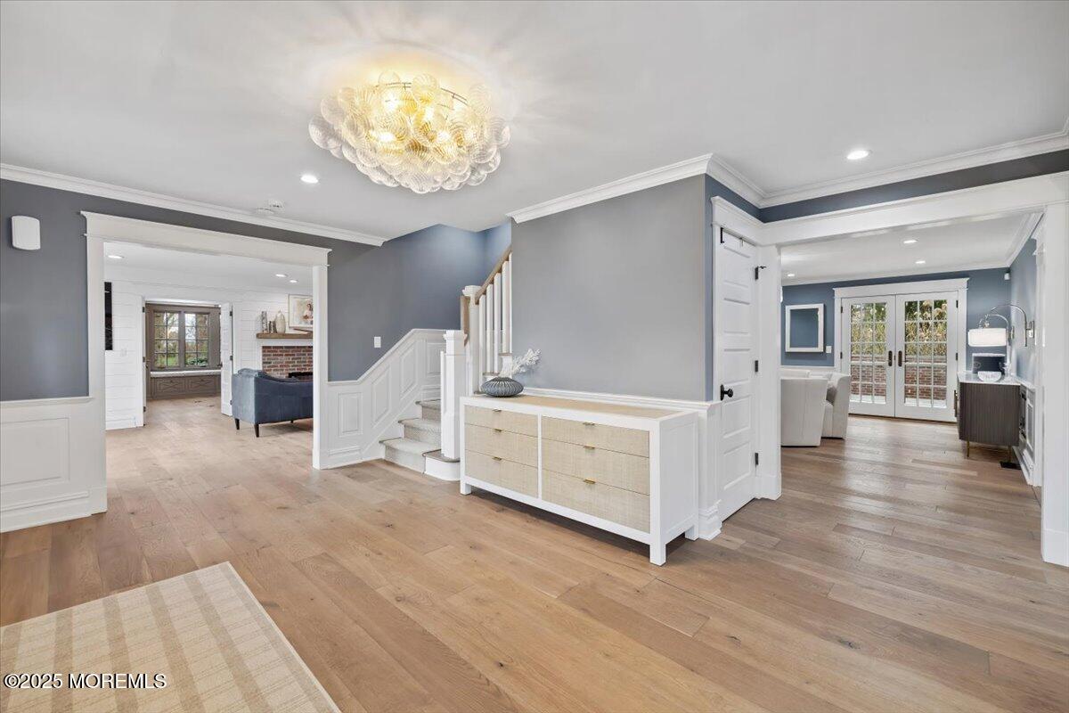 4 Broadmoor Drive